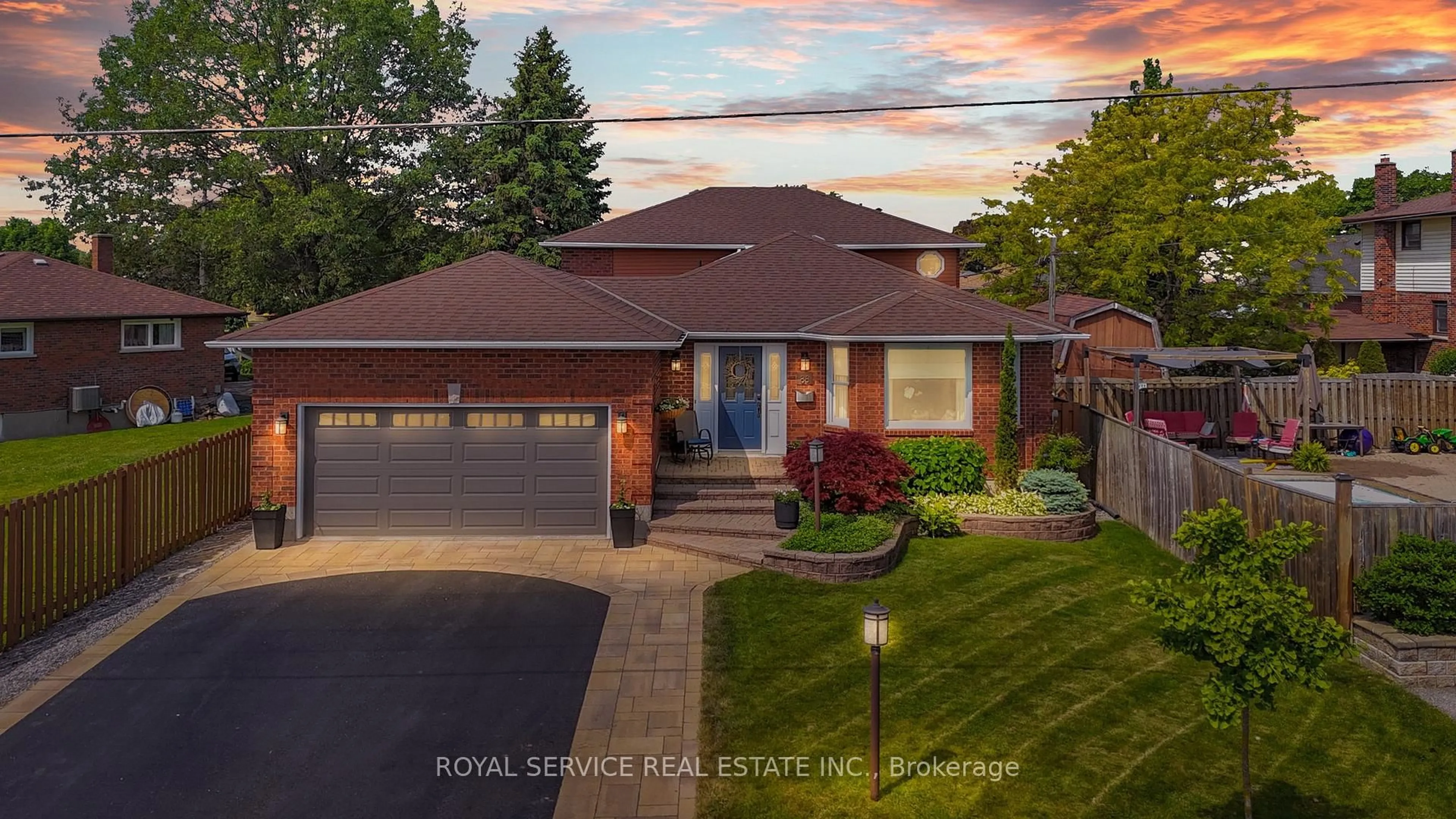 Home with brick exterior material, street for 88 Simpson Ave, Clarington Ontario L1C 2J1