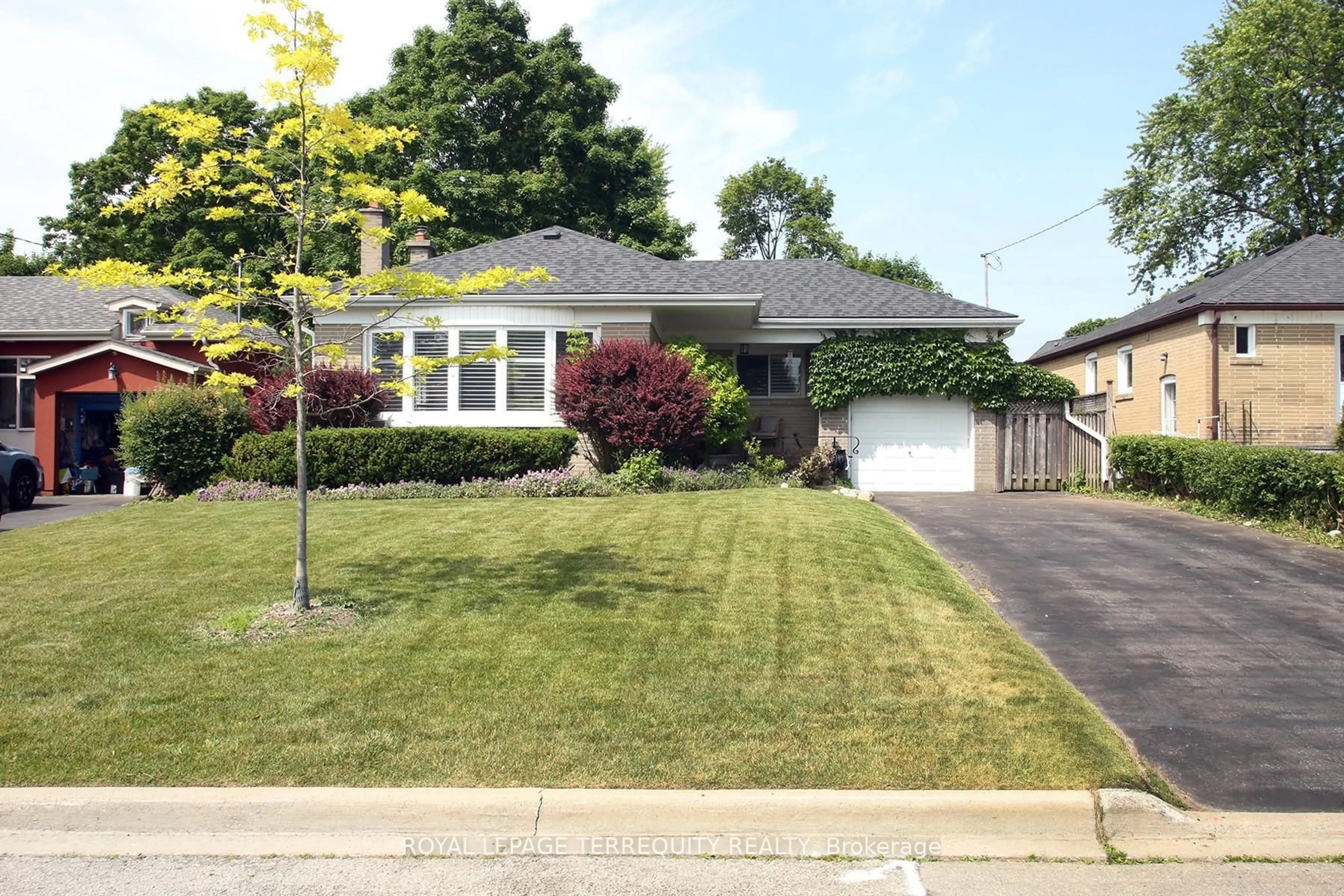 Unknown for 22 Shilton Rd, Toronto Ontario M1S 2J6