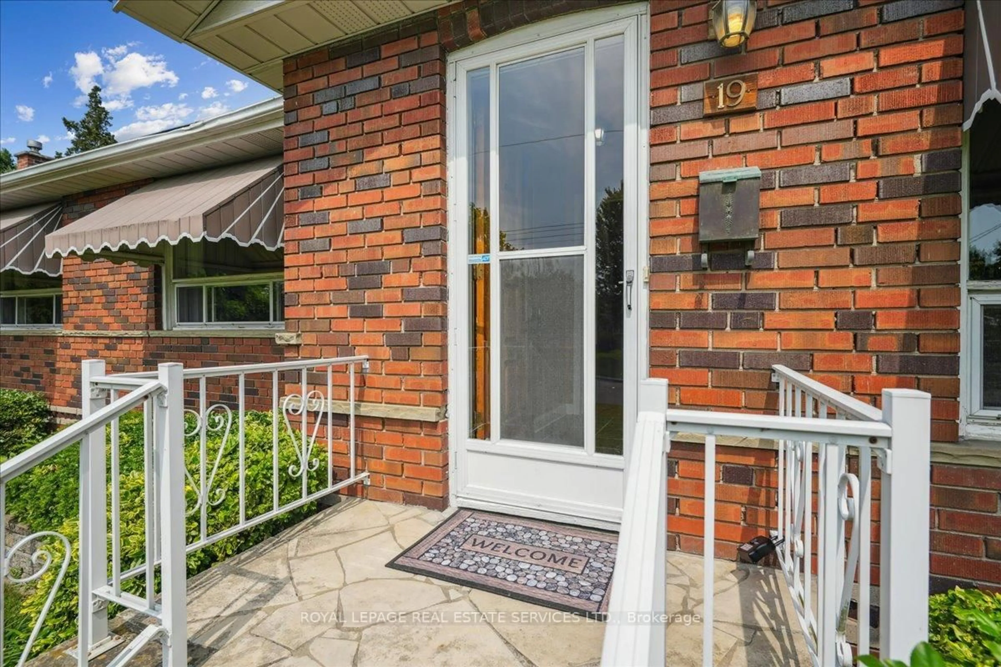 Unknown for 19 Lejune Rd, Toronto Ontario M1T 2S6