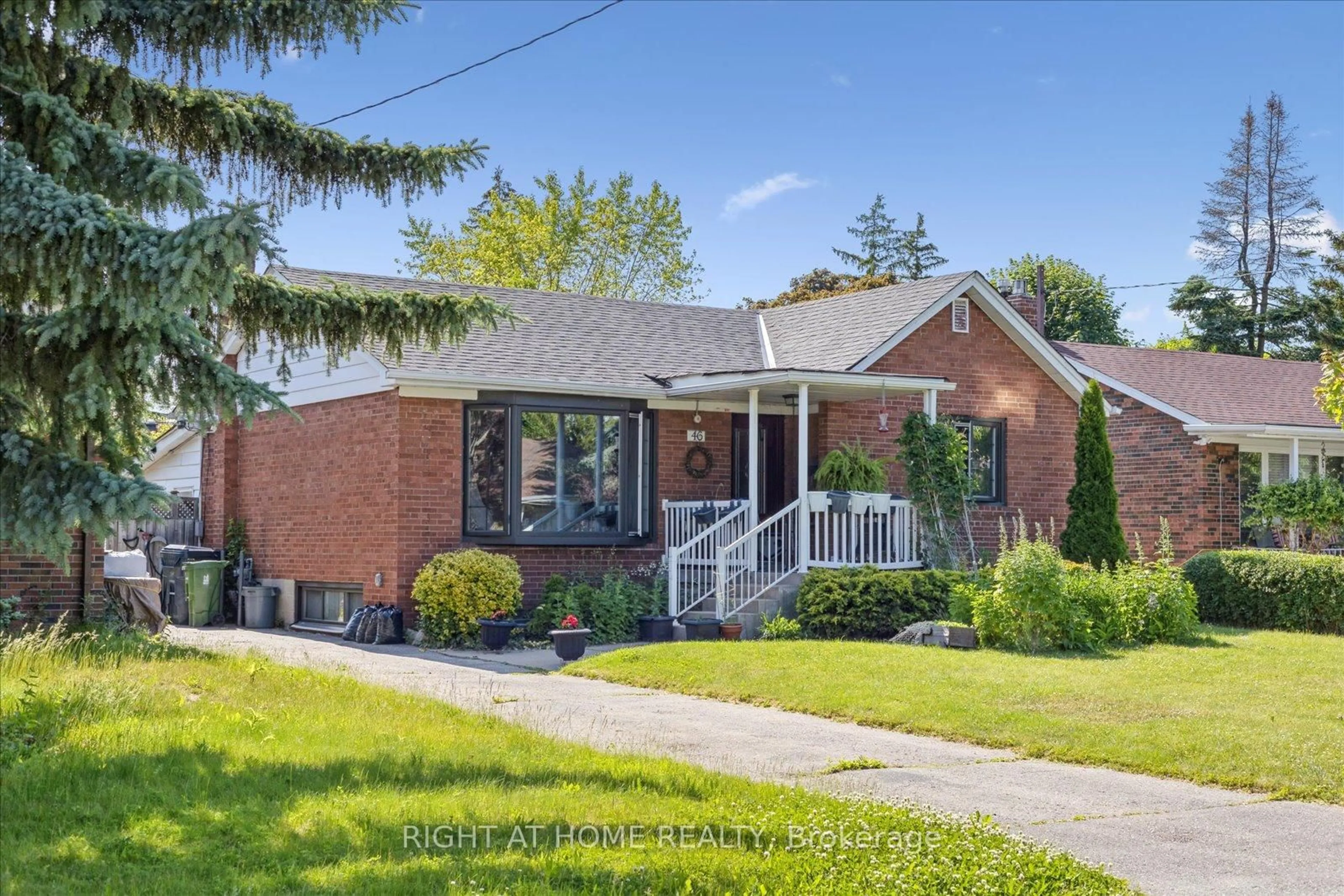 Home with brick exterior material, street for 46 Ivorwood Cres, Toronto Ontario M1R 2X4