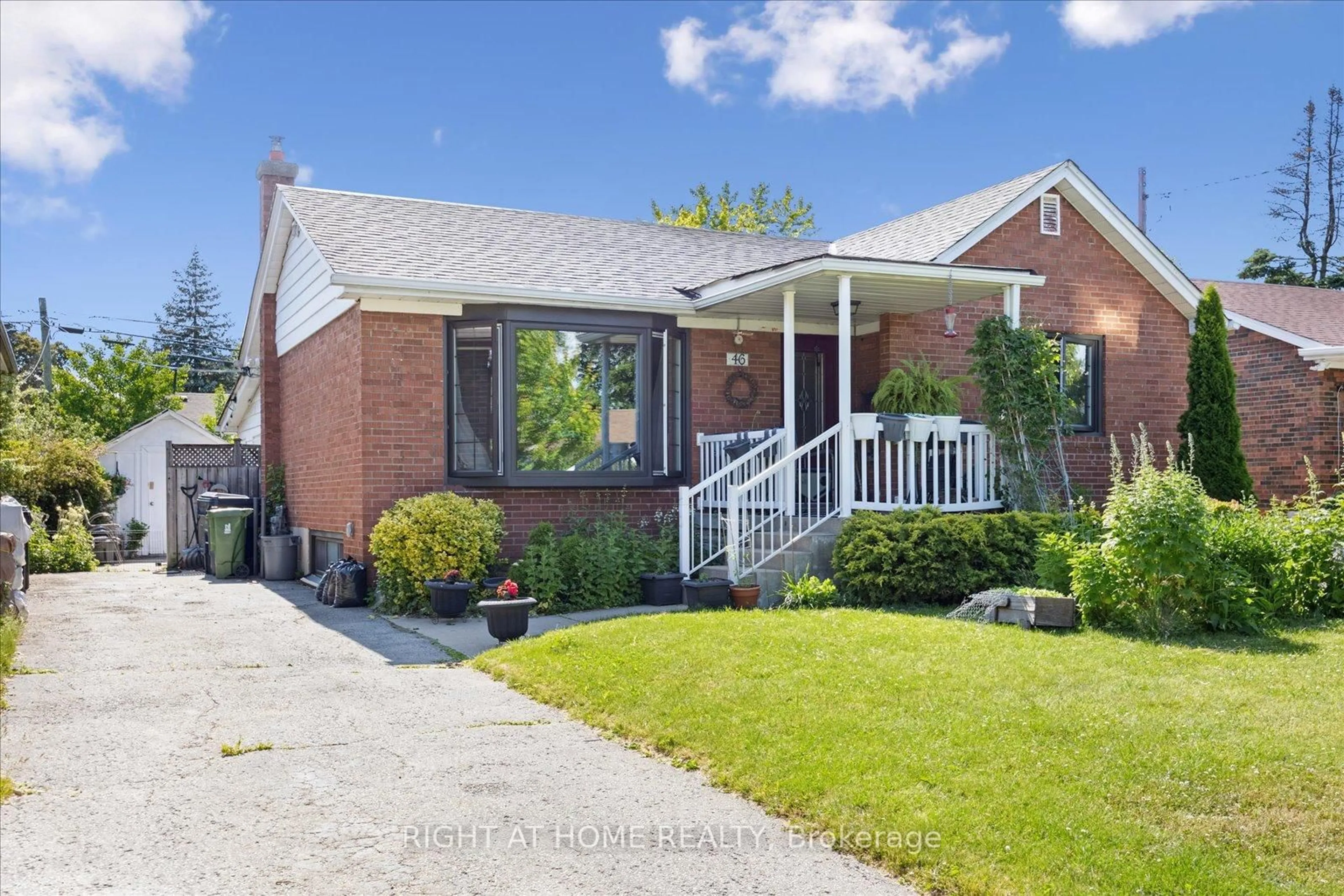 Home with brick exterior material, street for 46 Ivorwood Cres, Toronto Ontario M1R 2X4