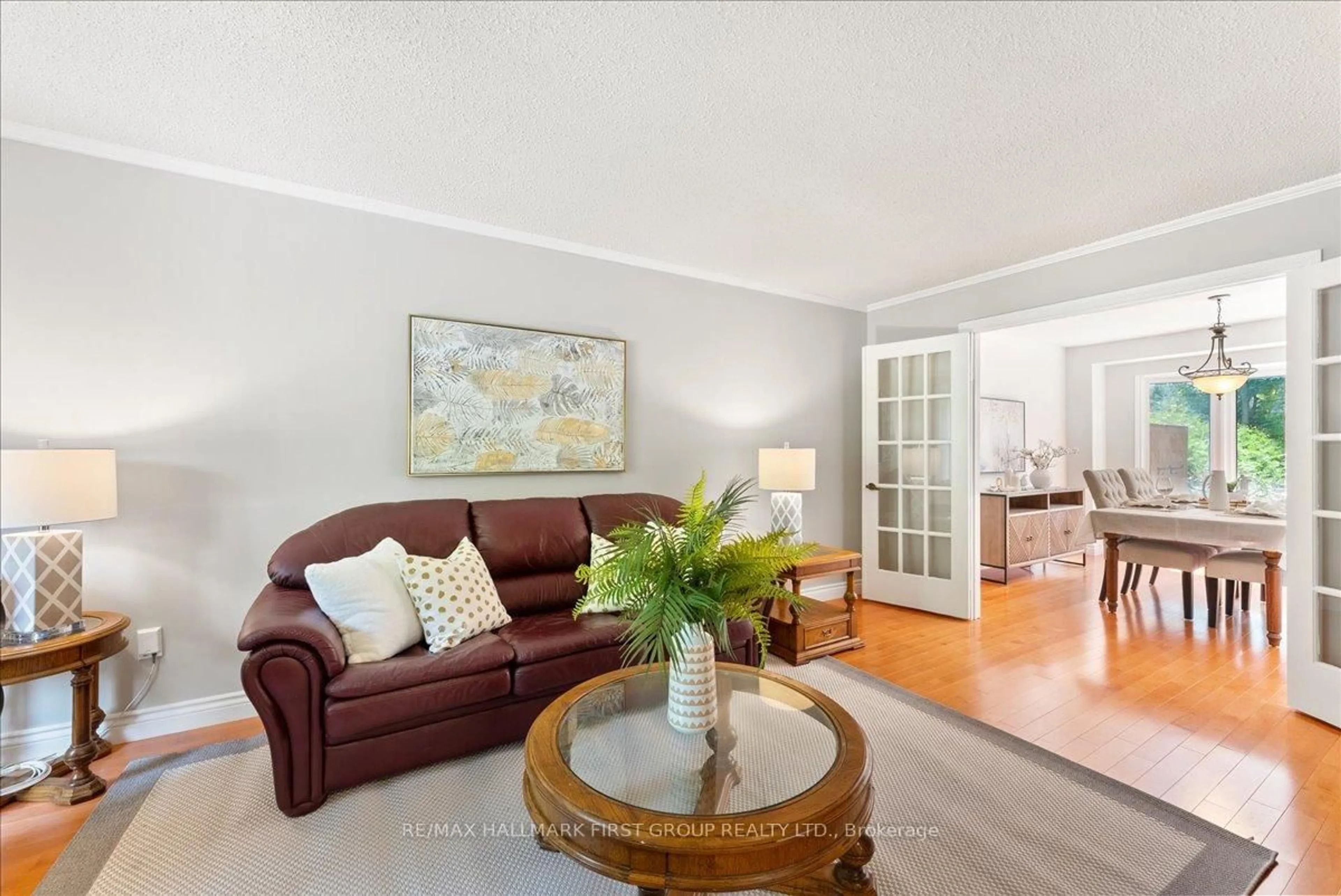 Living room with furniture, unknown for 2098 Liverpool Rd, Pickering Ontario L1X 1C9