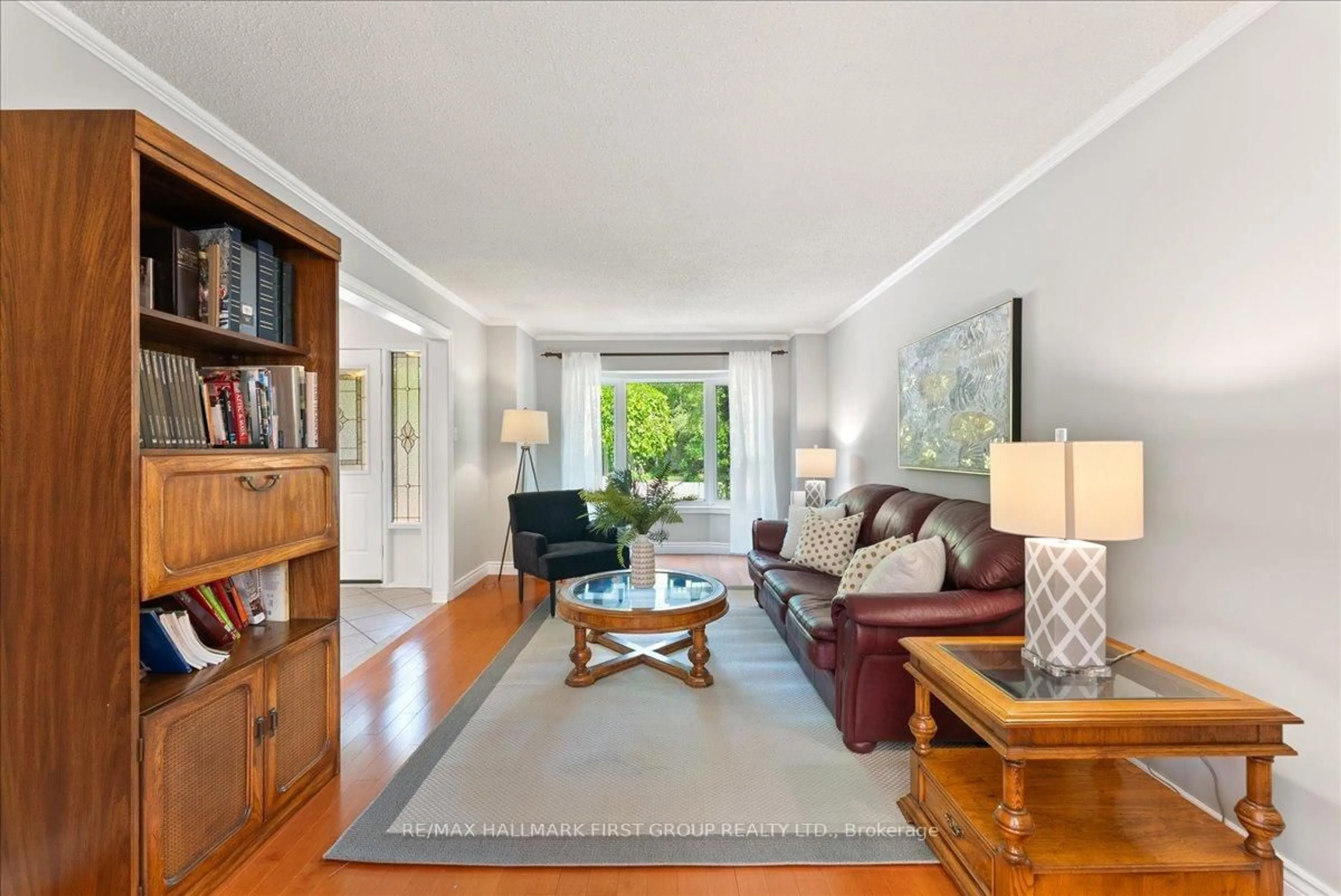 Living room with furniture, unknown for 2098 Liverpool Rd, Pickering Ontario L1X 1C9