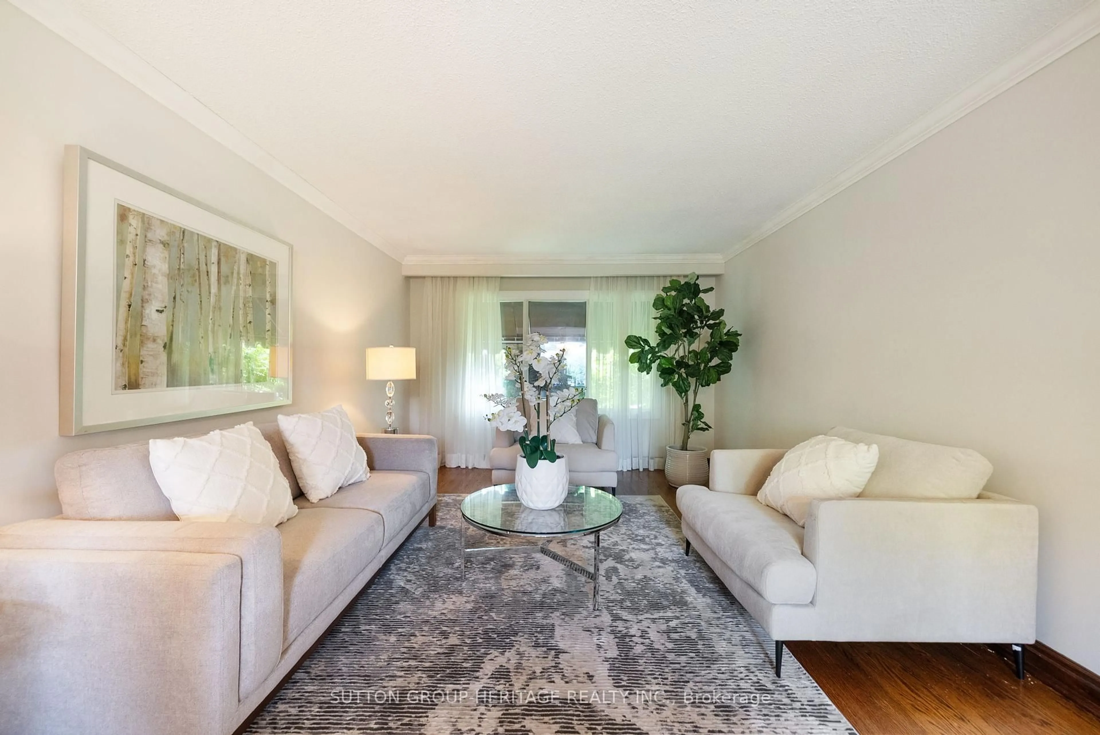 Living room with furniture, unknown for 3 Tilley Dr, Toronto Ontario M1C 2T9