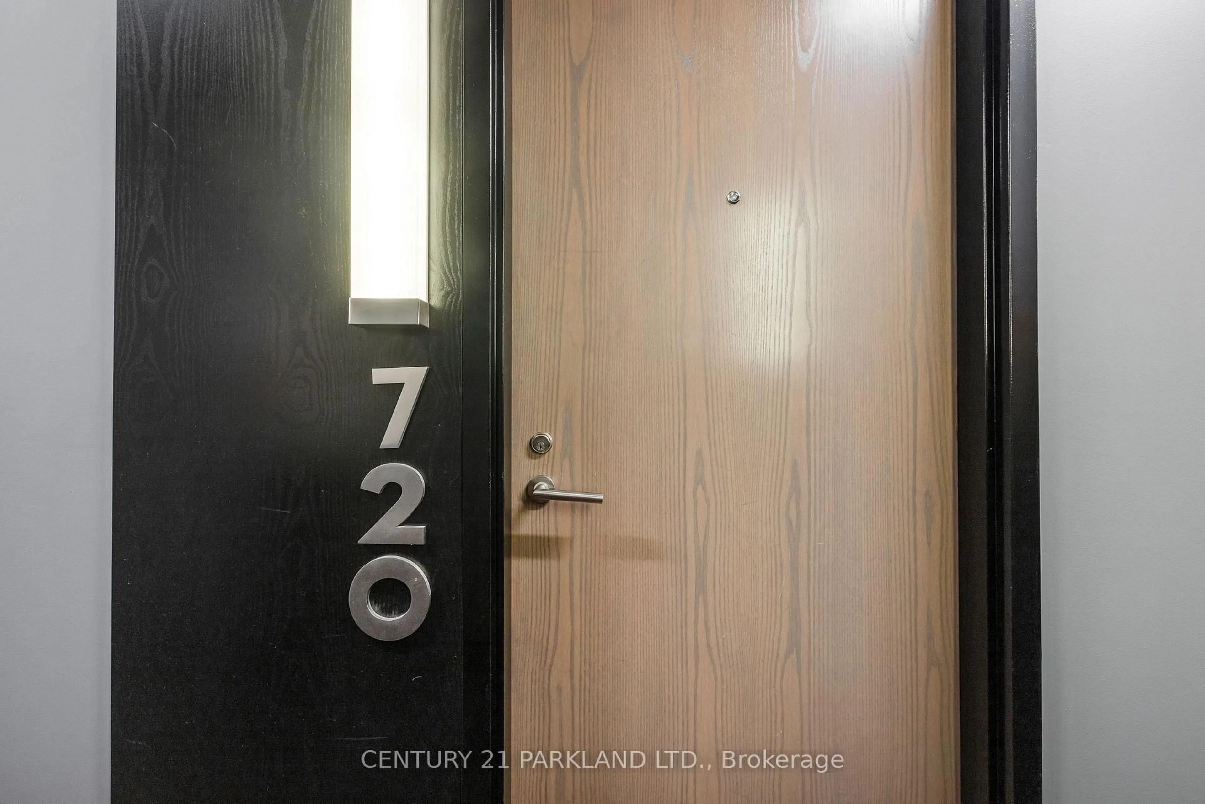 Unknown for 90 Broadview Ave #720, Toronto Ontario M4M 0A7