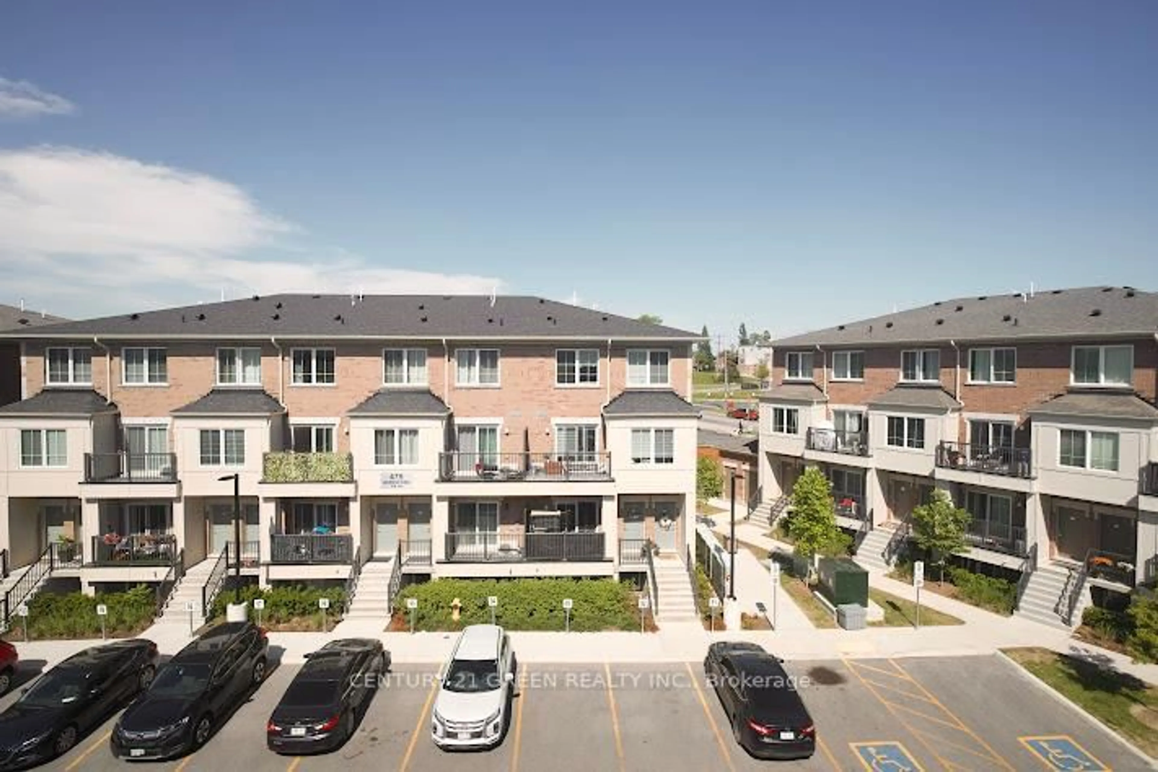 A pic from outside/outdoor area/front of a property/back of a property/a pic from drone, street for 480 Beresford Path #8, Oshawa Ontario L1H 0B2