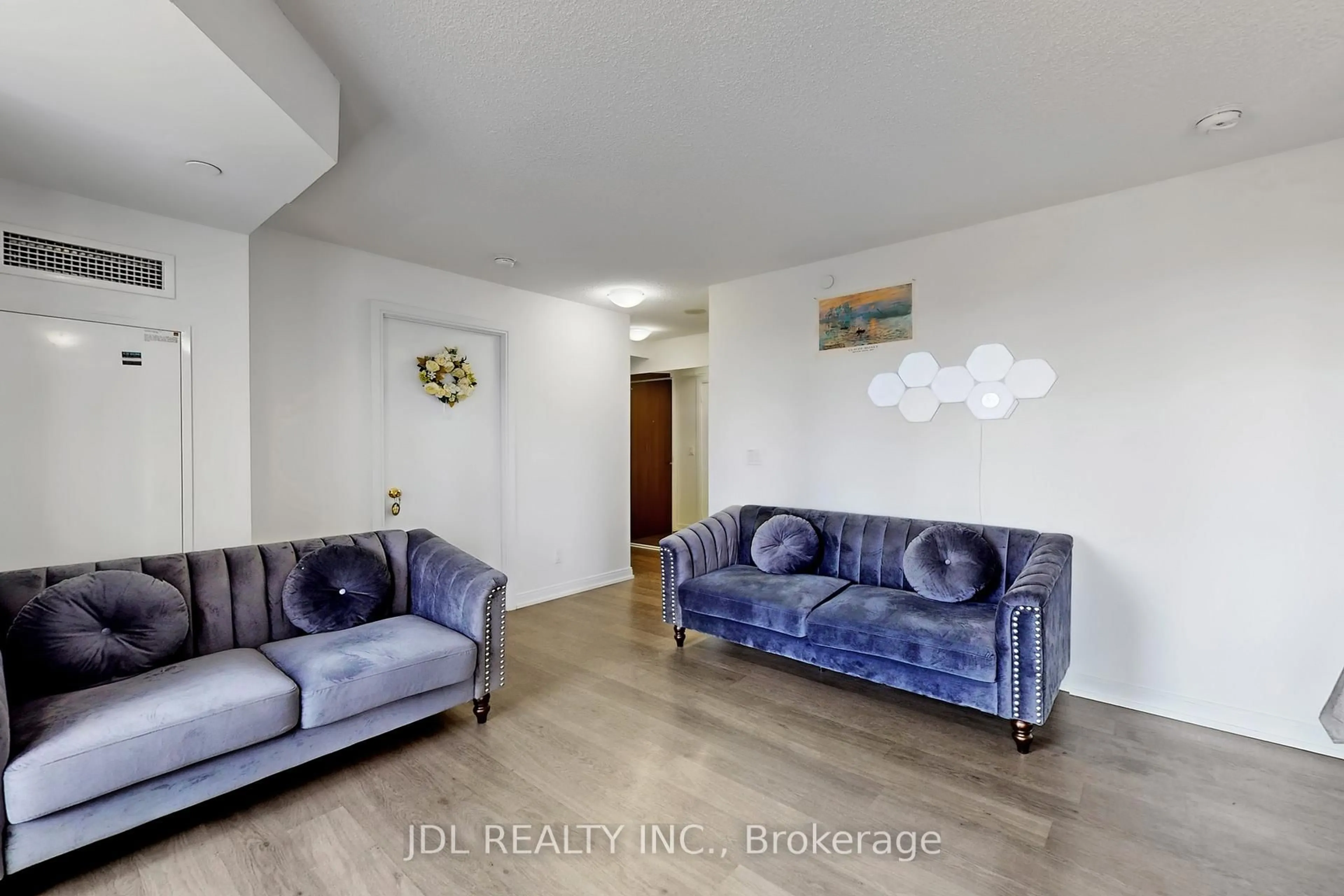 Living room with furniture, unknown for 255 Village Green Sq #1402, Toronto Ontario M1S 0L3