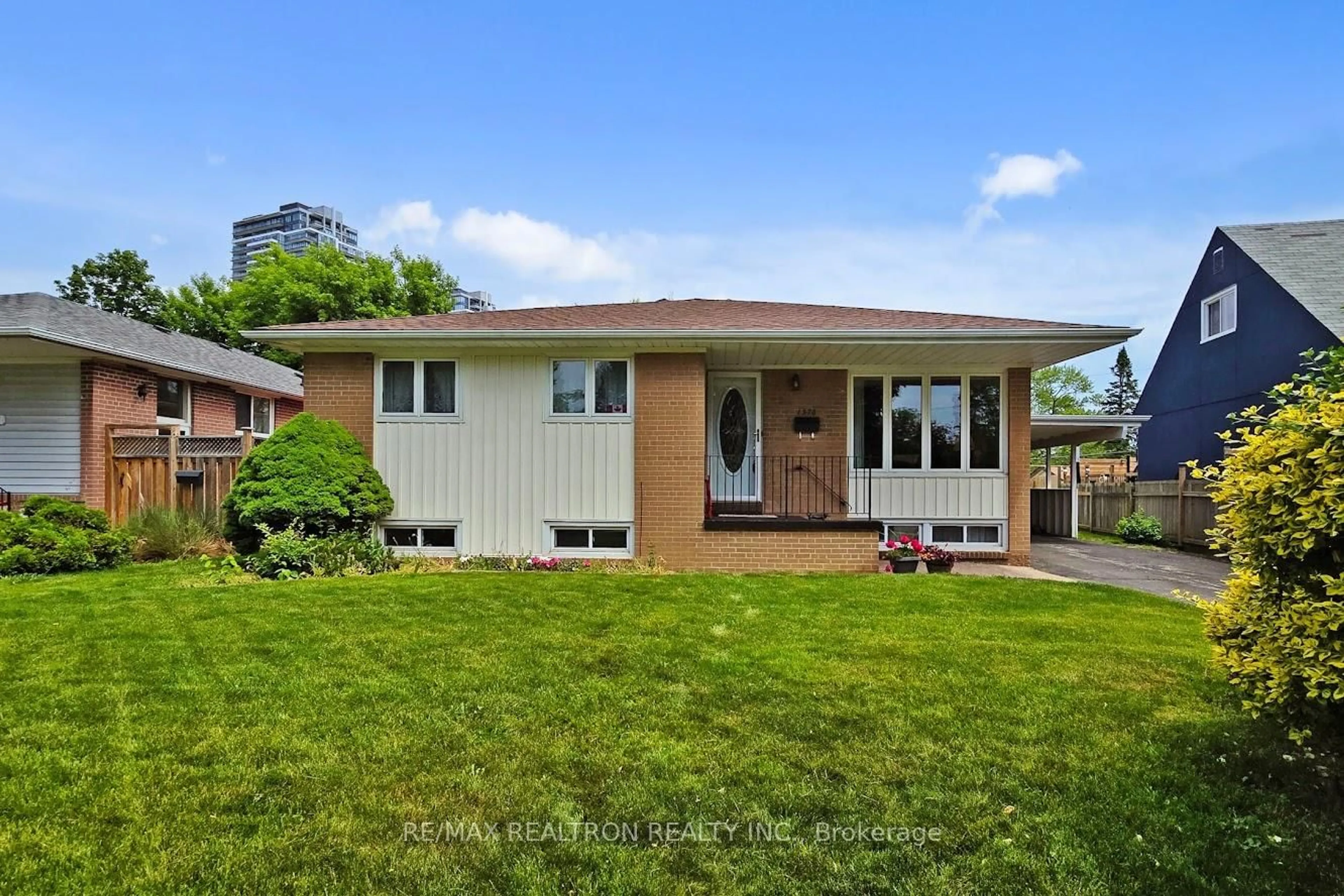 Home with brick exterior material, street for 1378 Poprad Ave, Pickering Ontario L1W 1L2