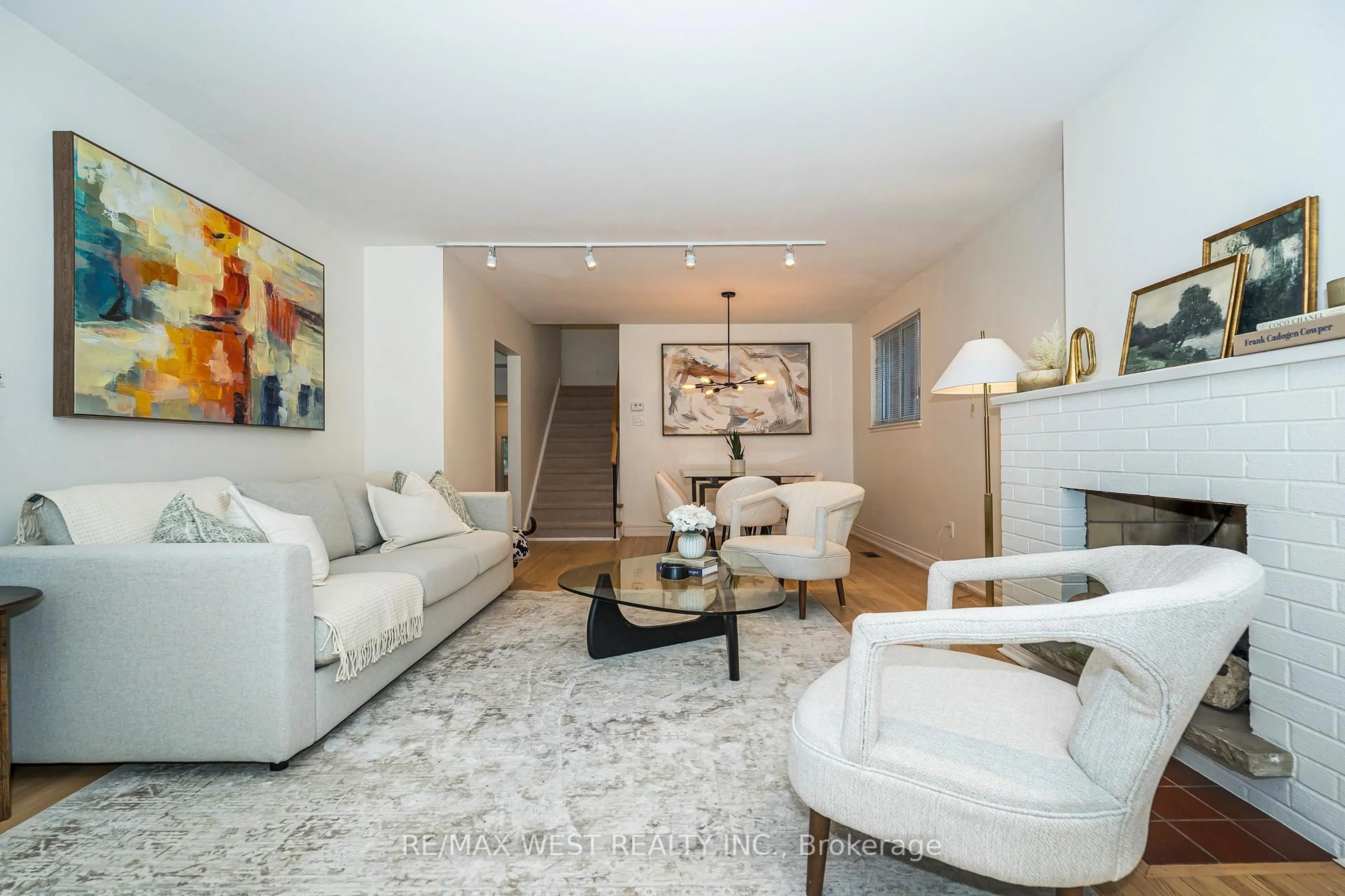 Living room with furniture, unknown for 57 Bledlow Manor Dr, Toronto Ontario M1E 1B1