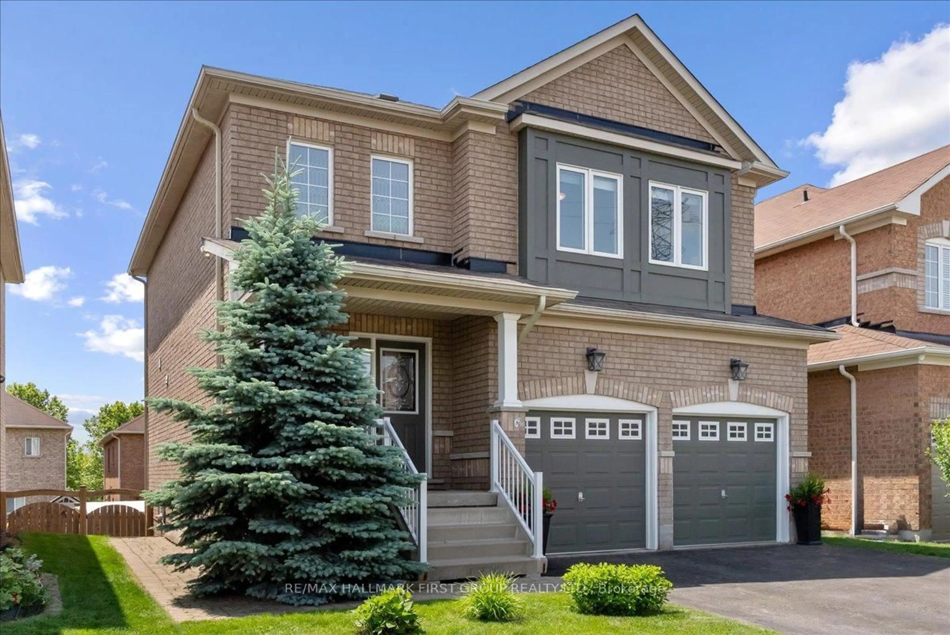 Home with brick exterior material, street for 15 Oceanpearl Cres, Whitby Ontario L1N 0C7