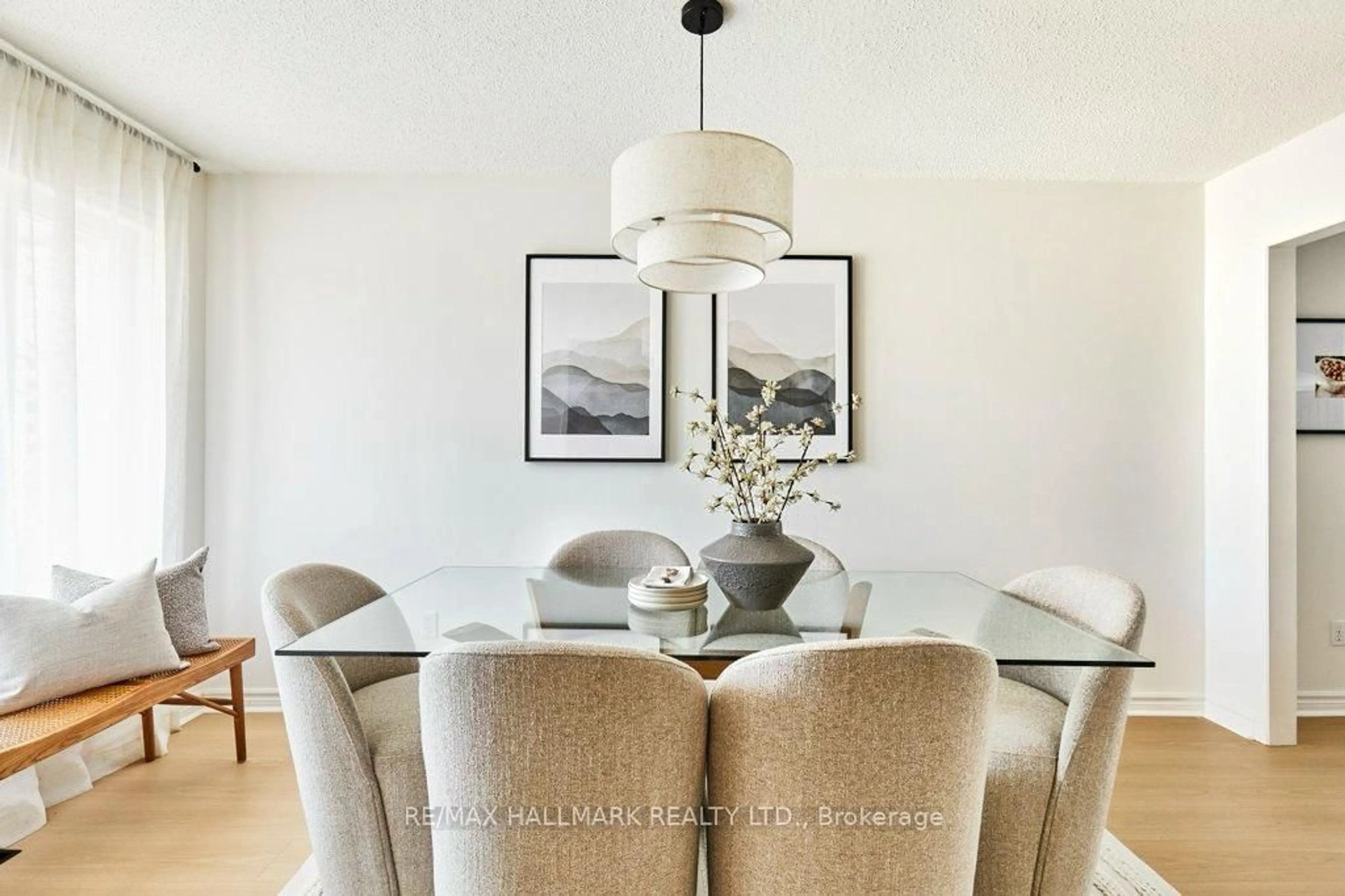 Dining room, unknown for 75 Mallory St, Clarington Ontario L1E 3A8
