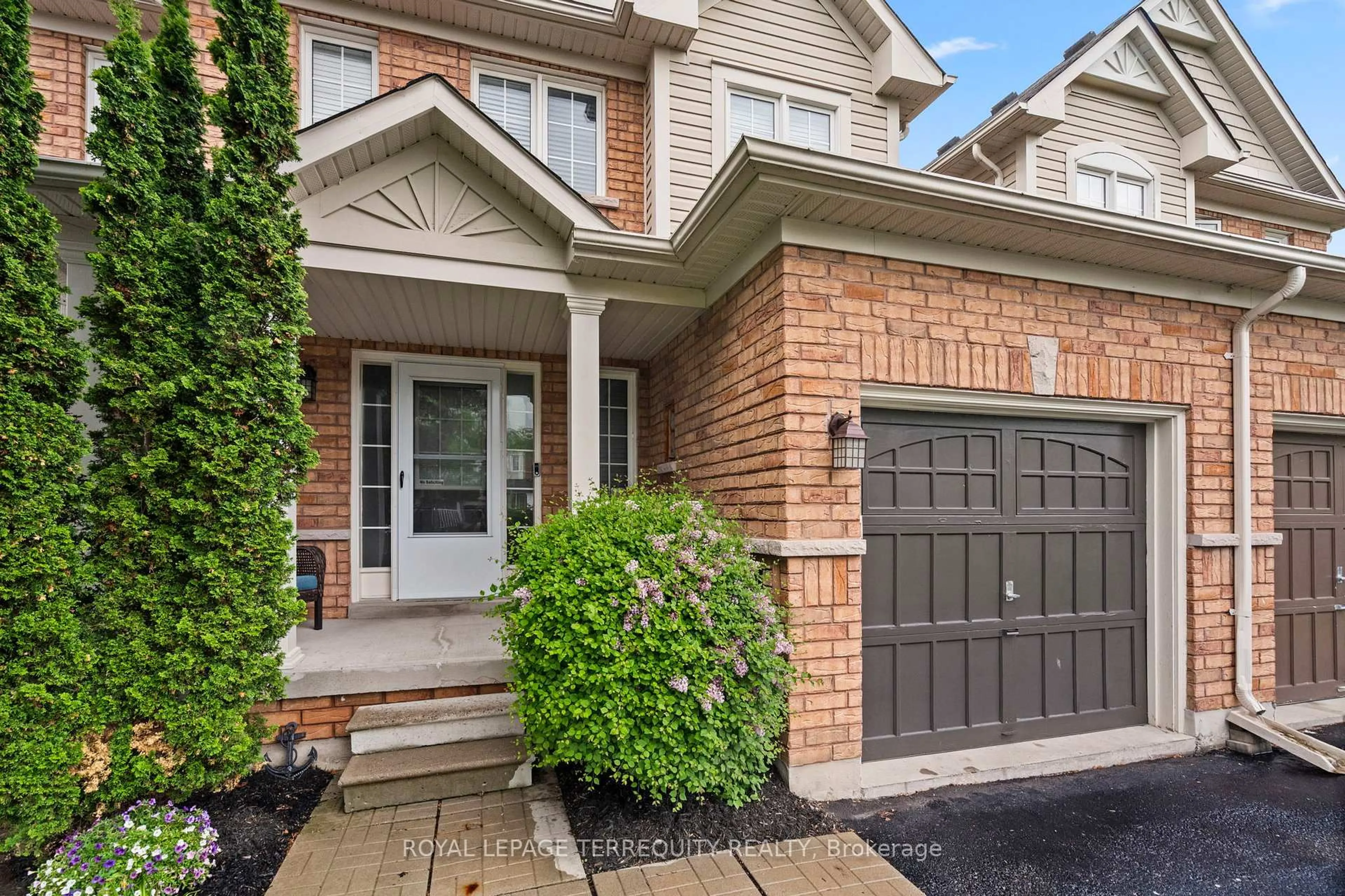 Home with brick exterior material, street for 164 Swindells St, Clarington Ontario L1C 0E5