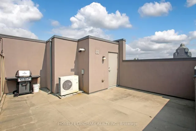 Additional property image - 90 Orchid Pl Unit 304