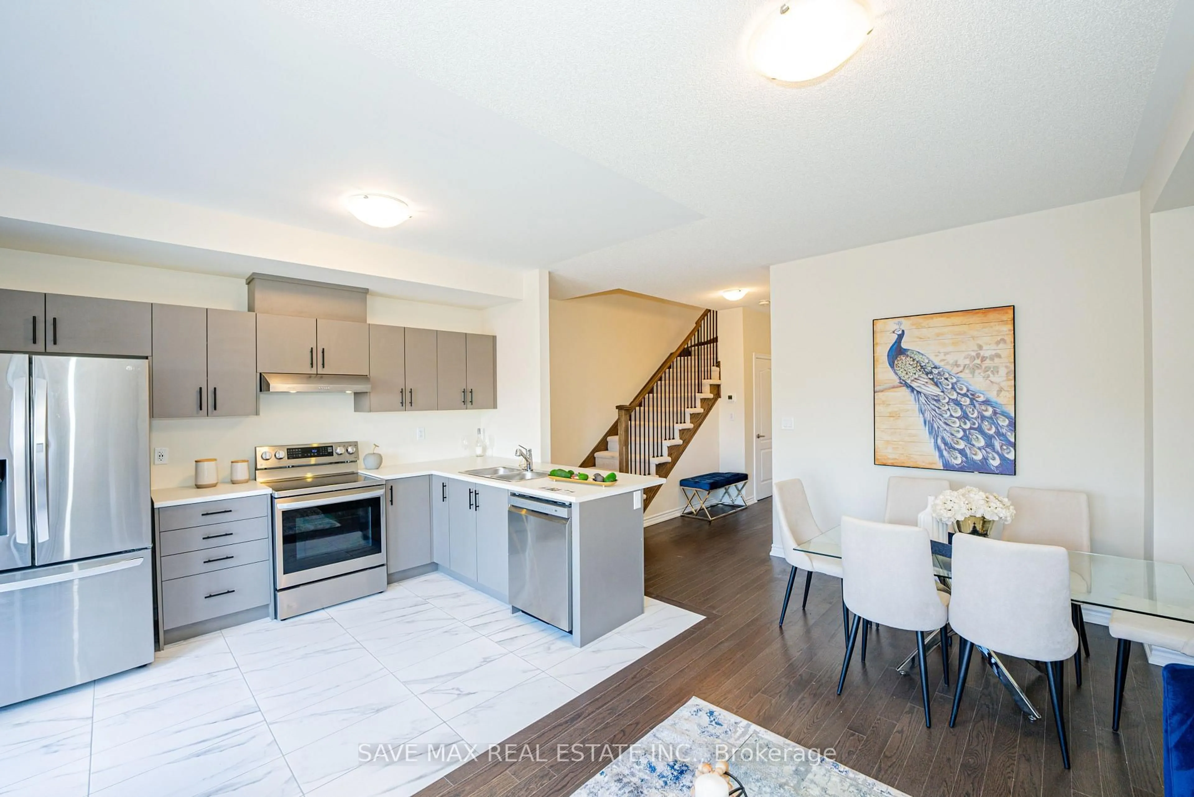 Open concept kitchen, unknown for 38 Senay Circ, Clarington Ontario L1E 2S2