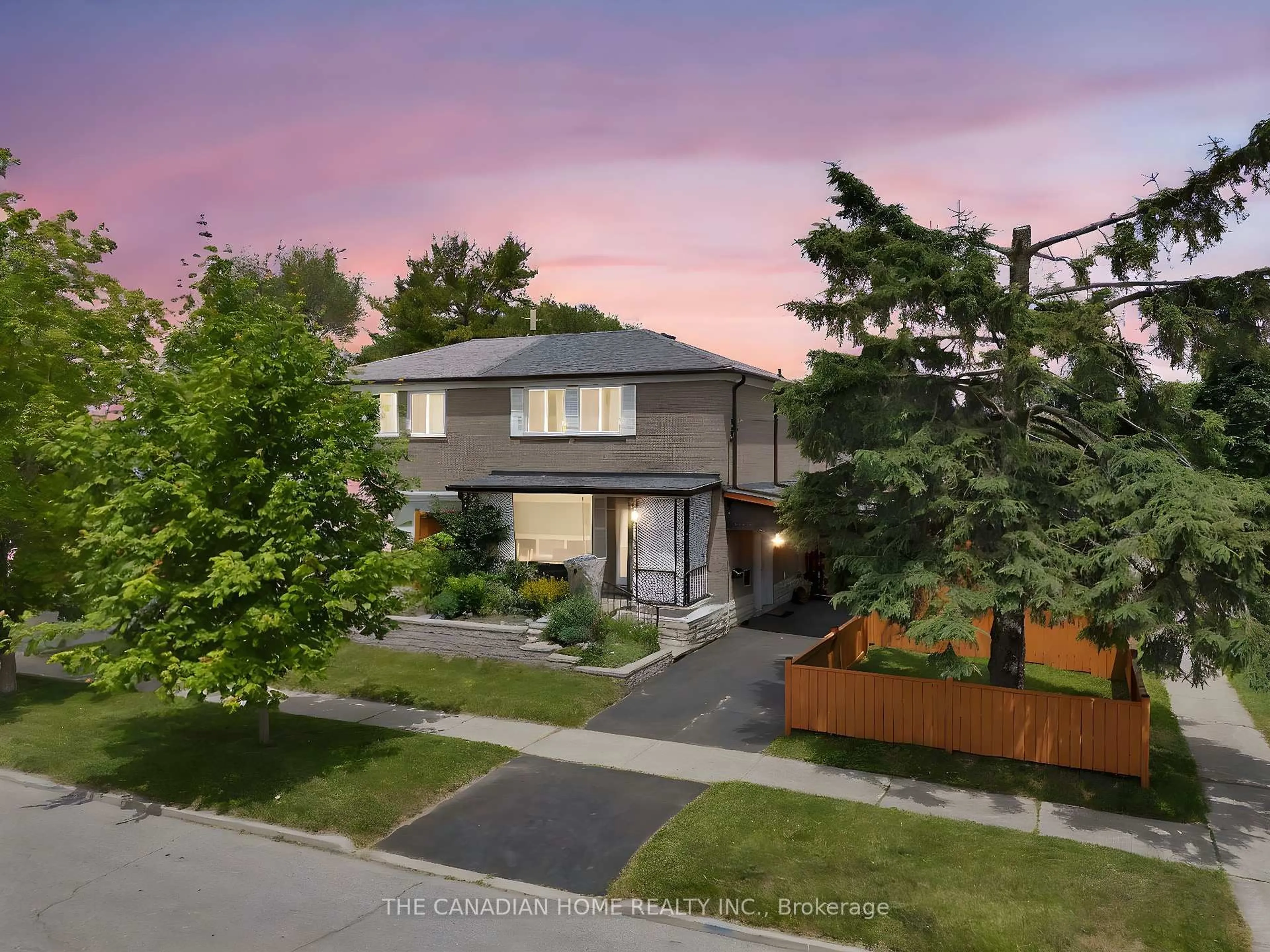 A pic from outside/outdoor area/front of a property/back of a property/a pic from drone, street for 1 Shier Dr, Toronto Ontario M1J 2T1