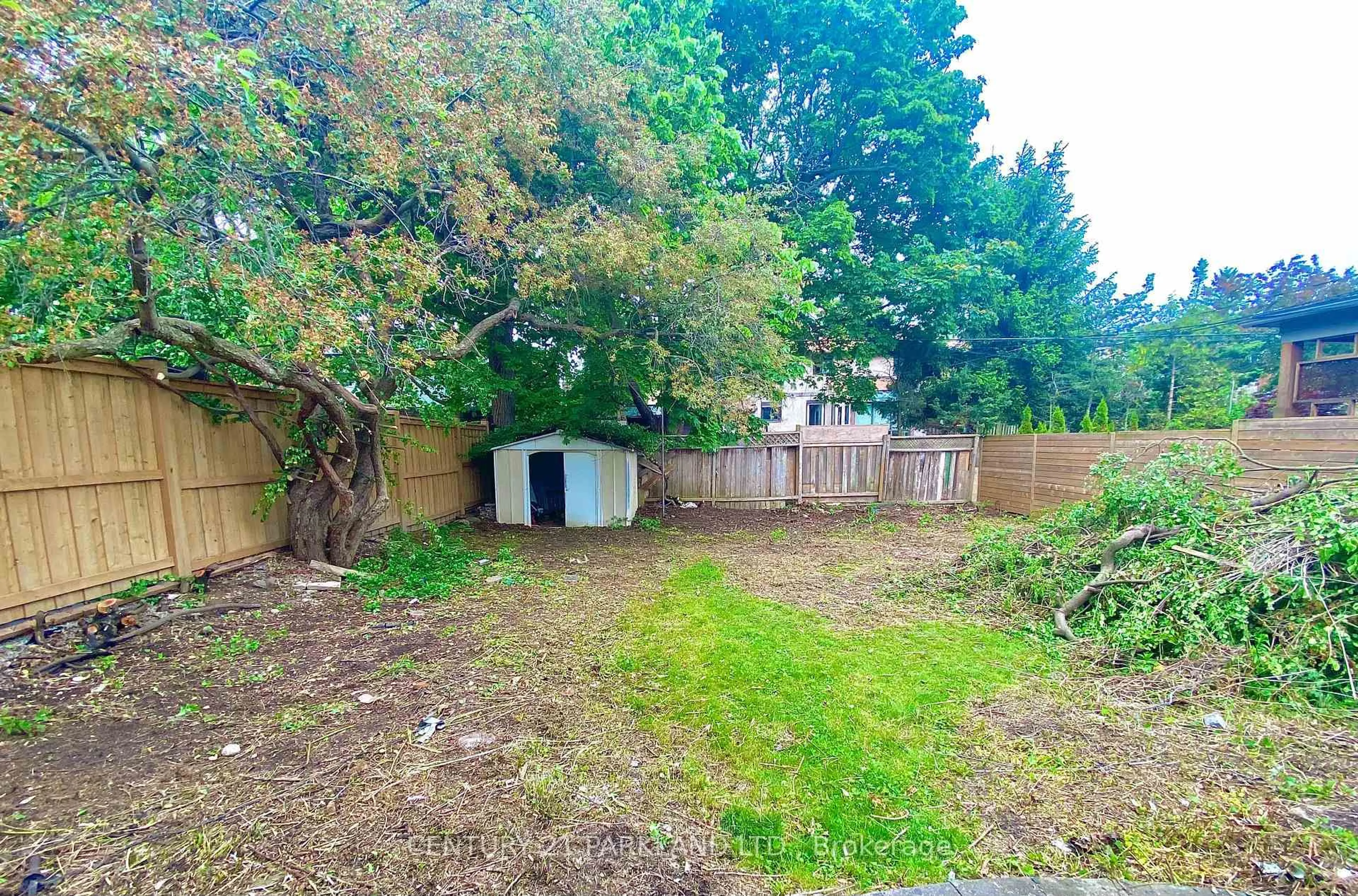 Unknown for 9 Brooklawn Ave, Toronto Ontario M1M 2P3