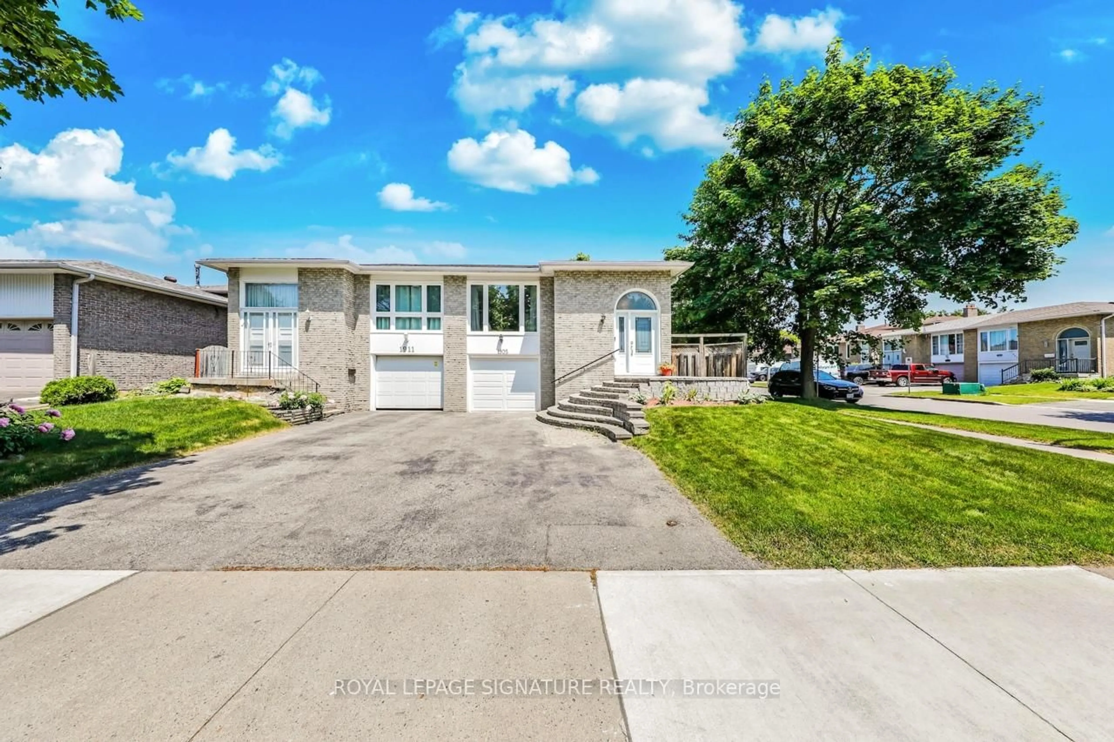 Home with vinyl exterior material, street for 1905 Rosefield Rd, Pickering Ontario L1V 3K1