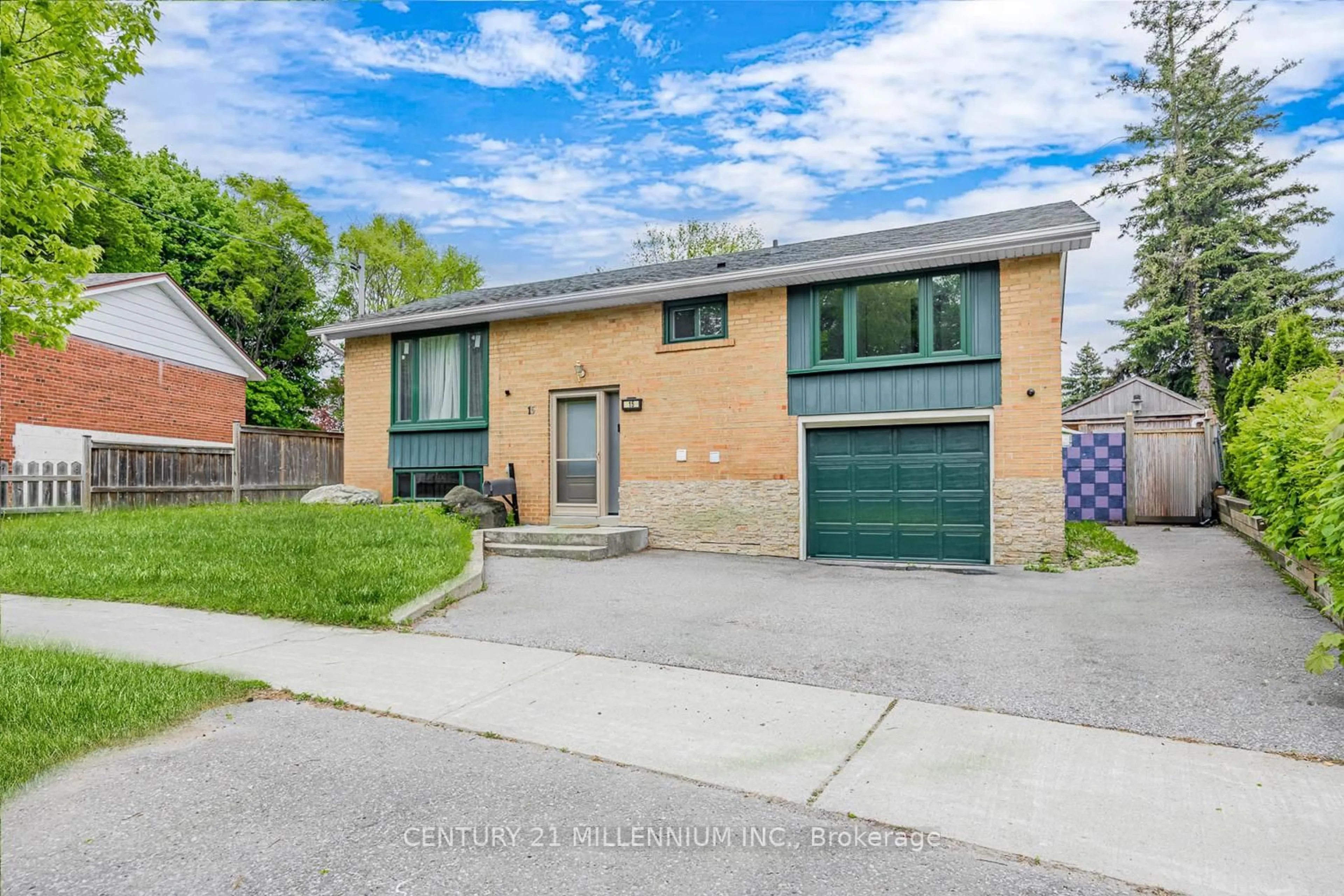 Home with brick exterior material, street for 15 Benary Cres, Toronto Ontario M1H 1K9