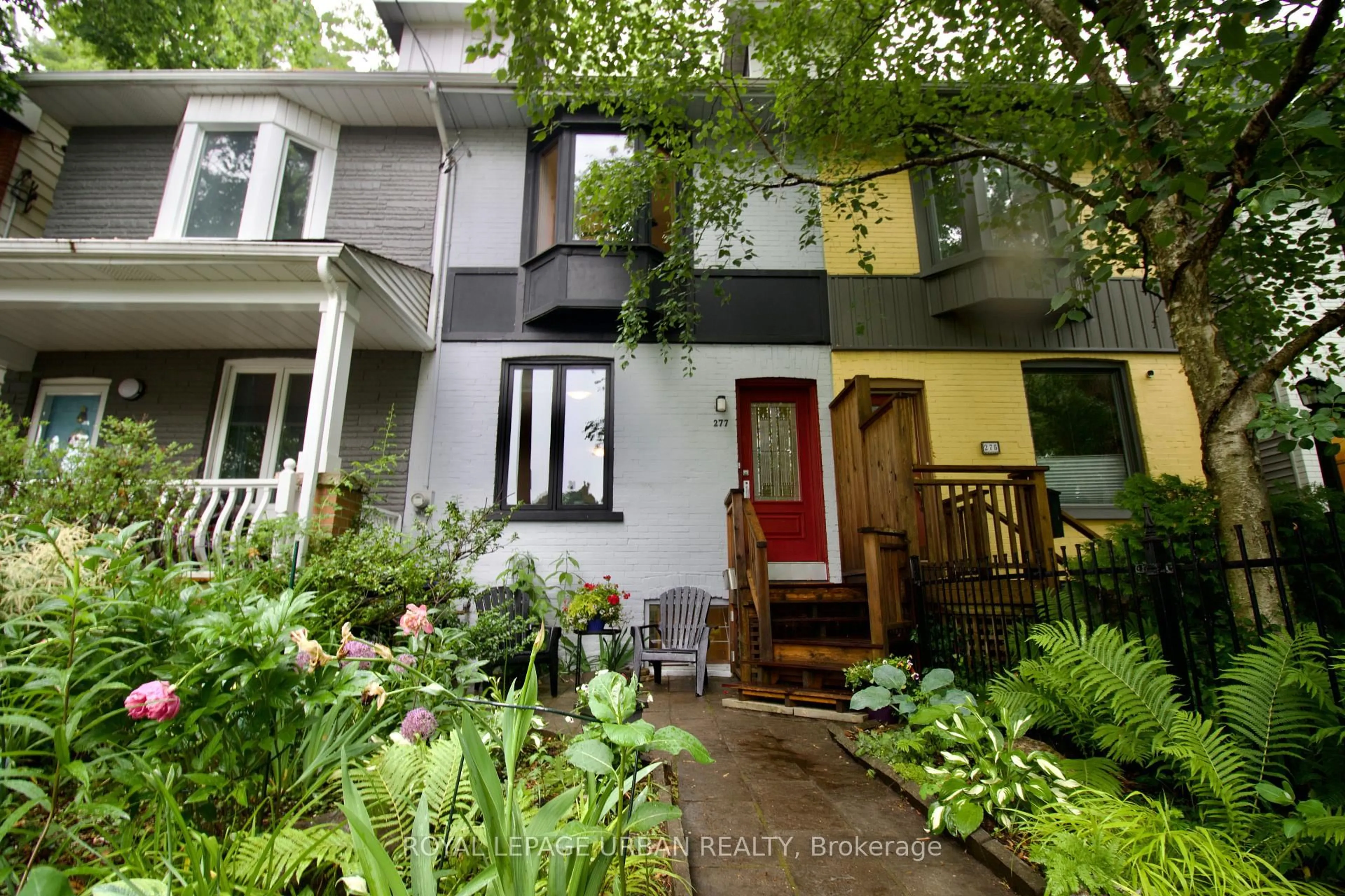Unknown for 277 Booth Ave, Toronto Ontario M4M 2M7