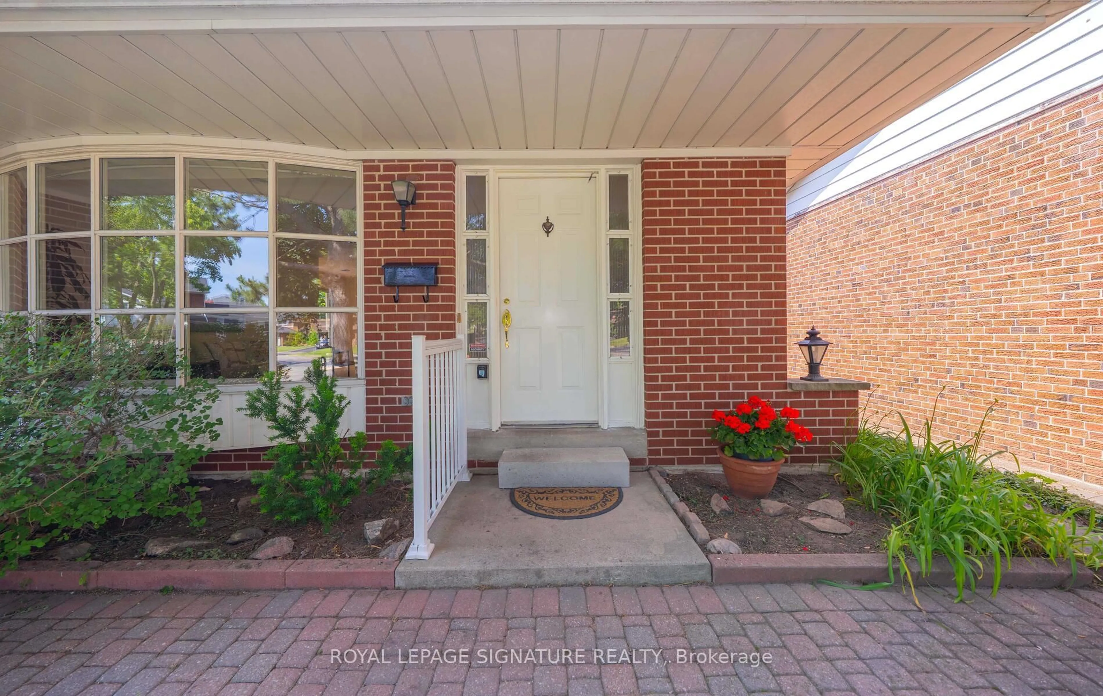 Unknown for 94 Collingsbrook Blvd, Toronto Ontario M1W 1M3