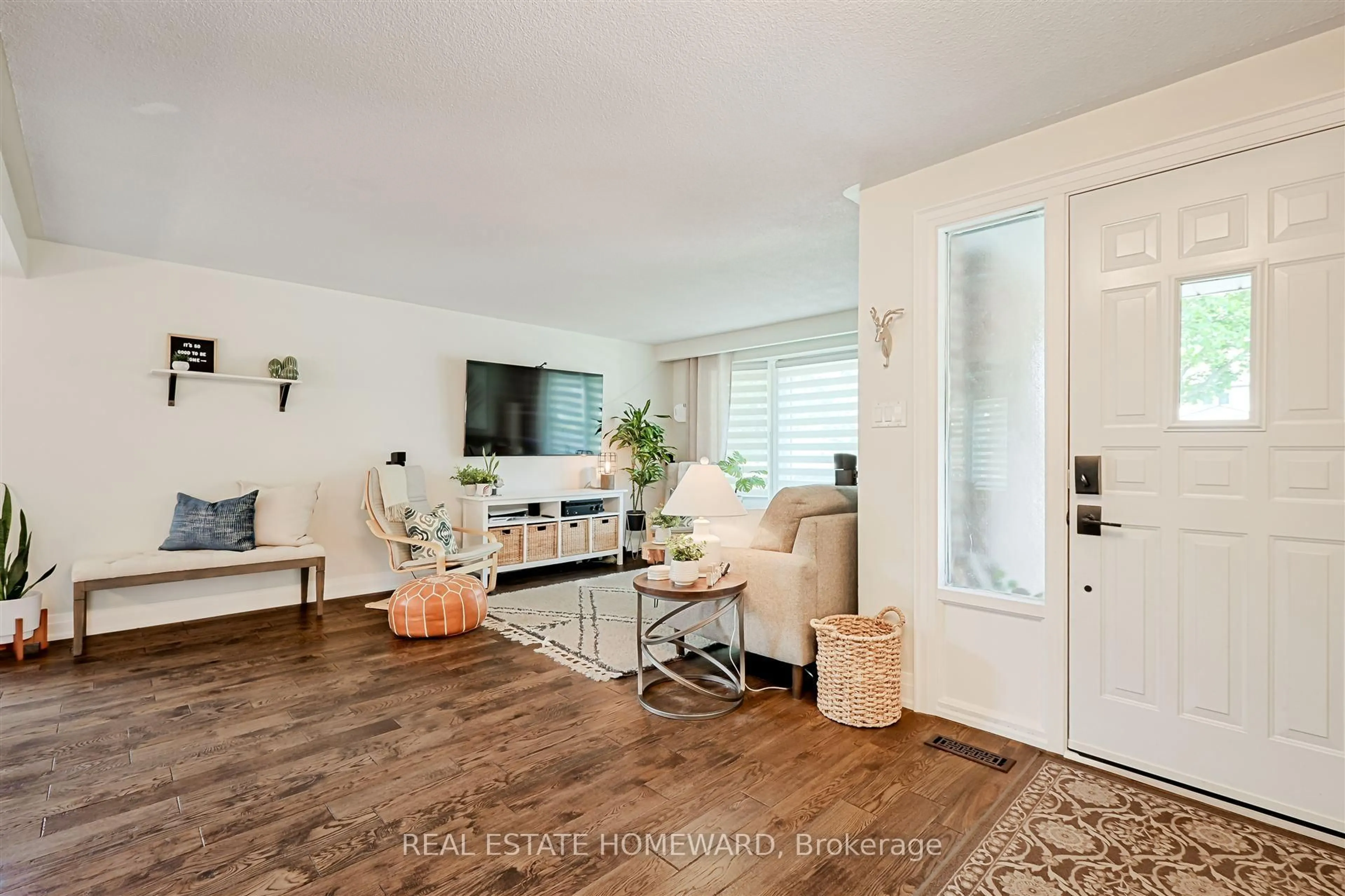 Living room with furniture, unknown for 11 Slater Cres, Ajax Ontario L1S 3J2