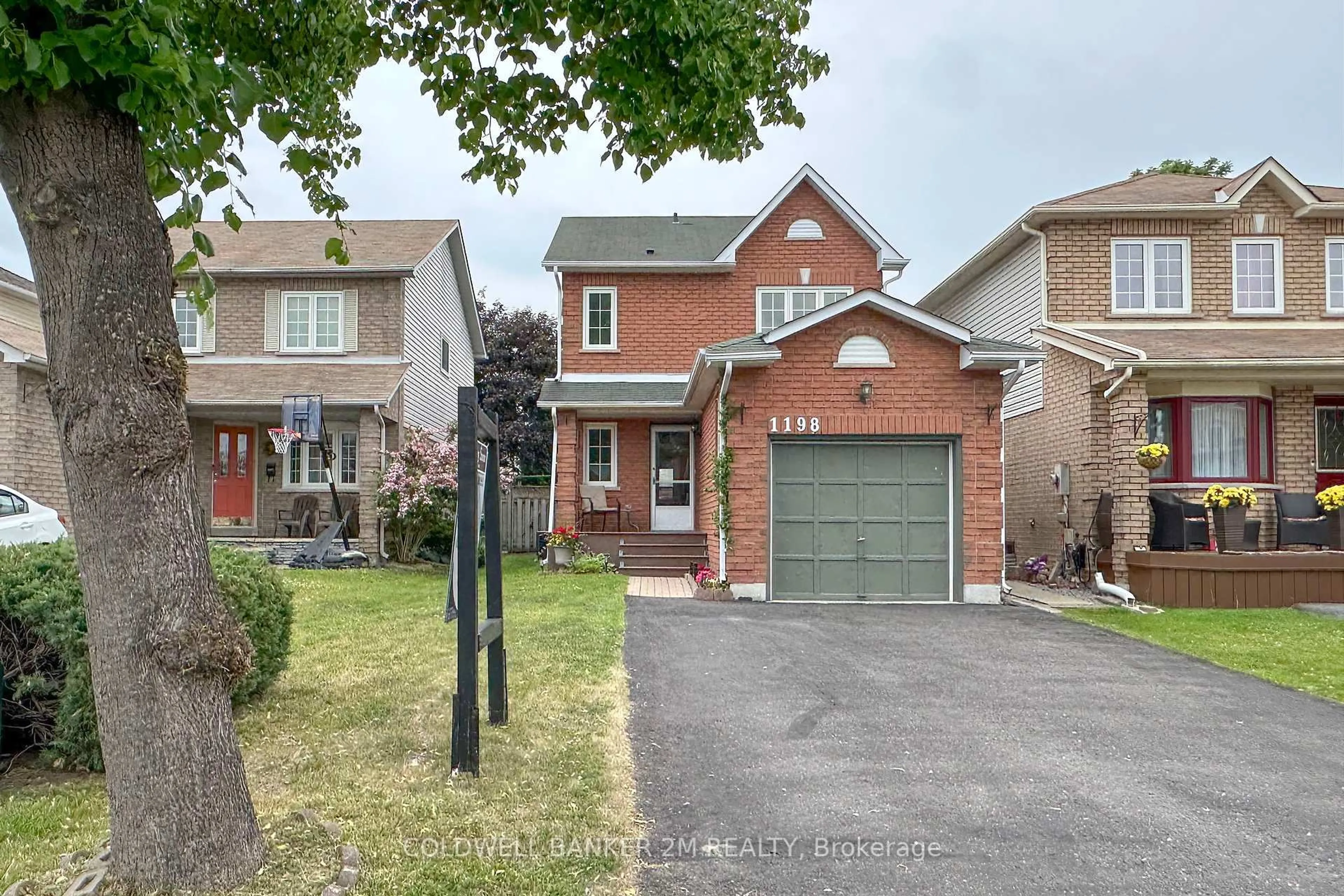 Home with brick exterior material, street for 1198 Beaver Valley Cres, Oshawa Ontario L1J 8N1