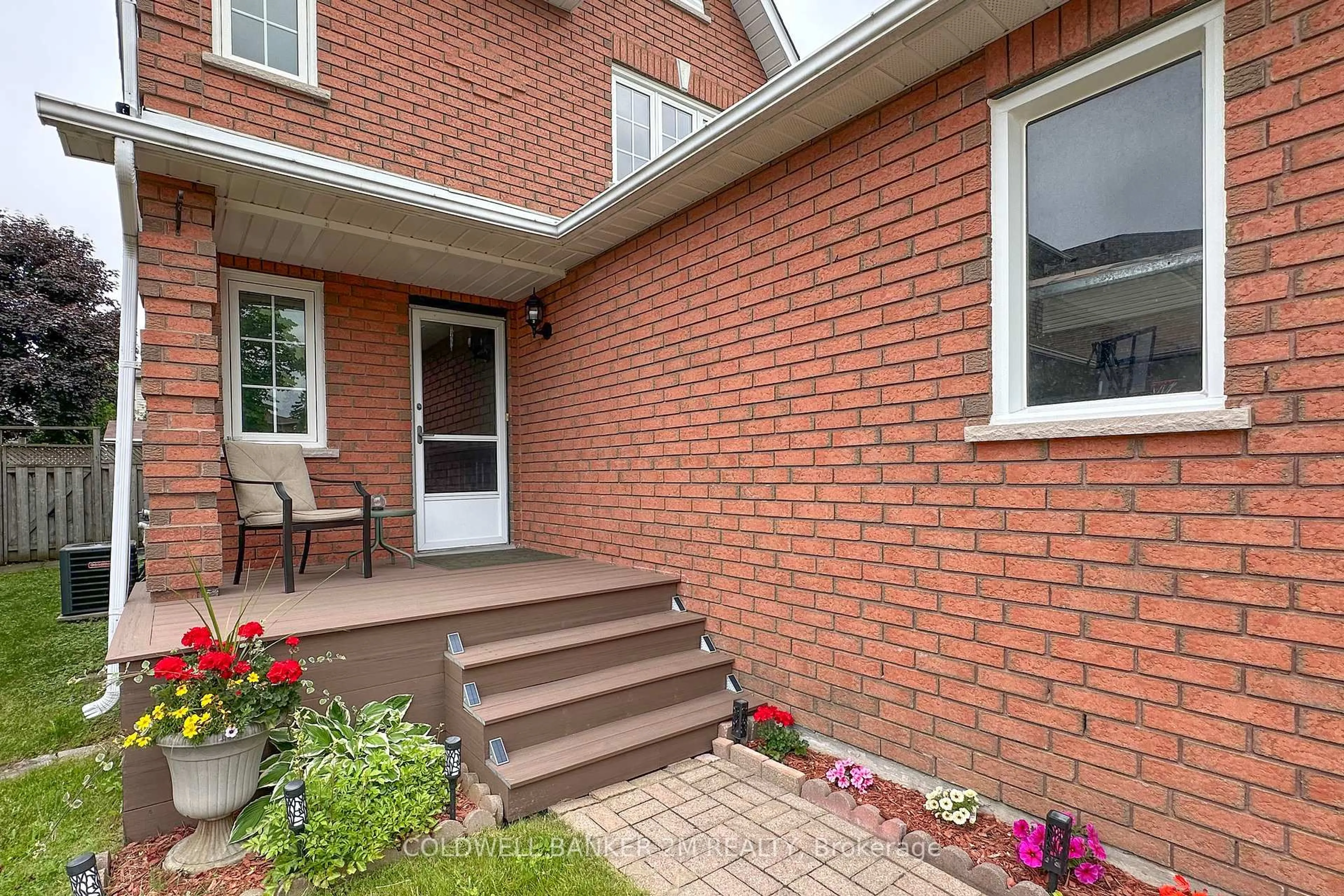 Home with brick exterior material, street for 1198 Beaver Valley Cres, Oshawa Ontario L1J 8N1