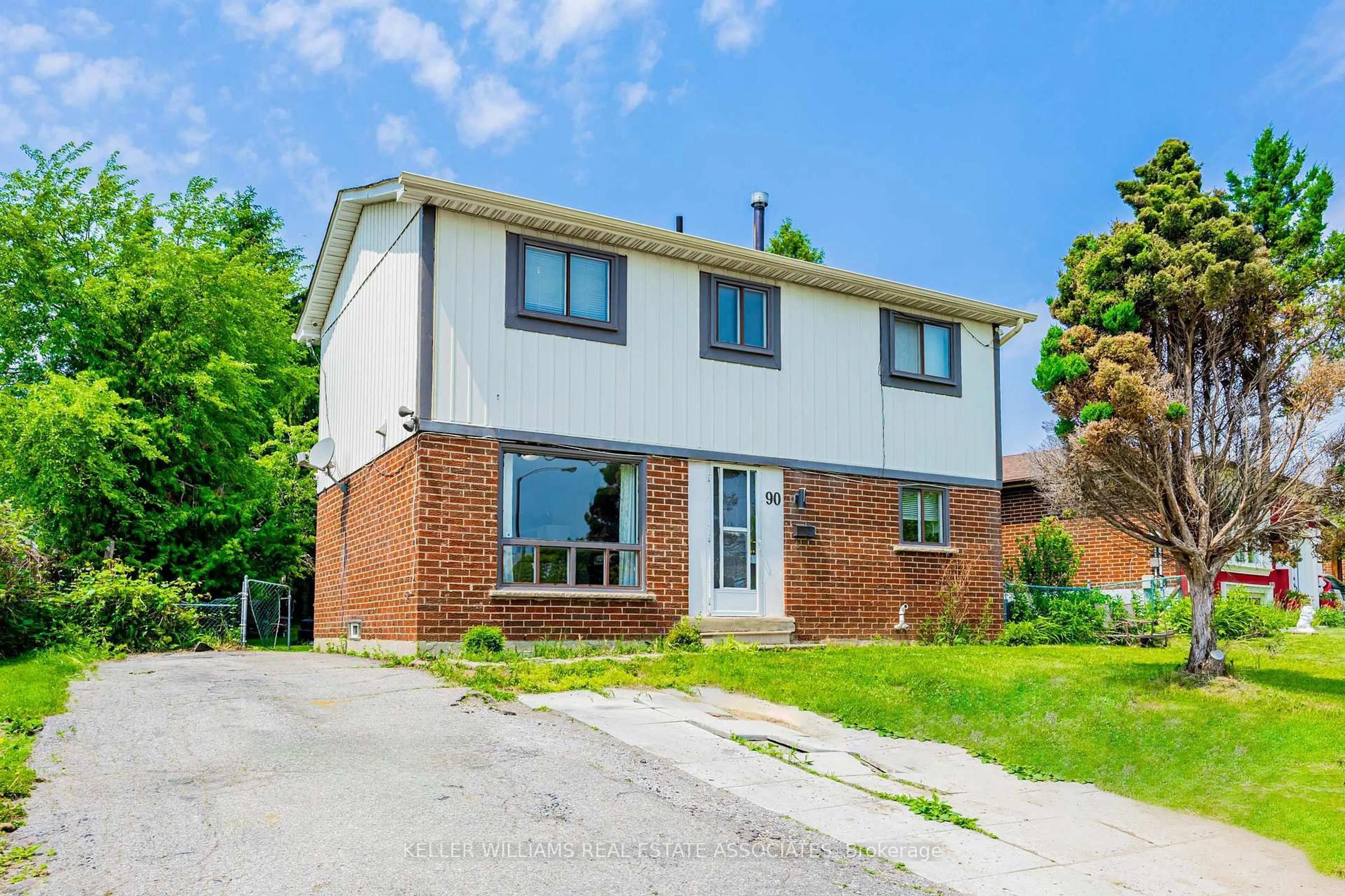 Home with brick exterior material, street for 90 Wickson Tr, Toronto Ontario M1B 1P3