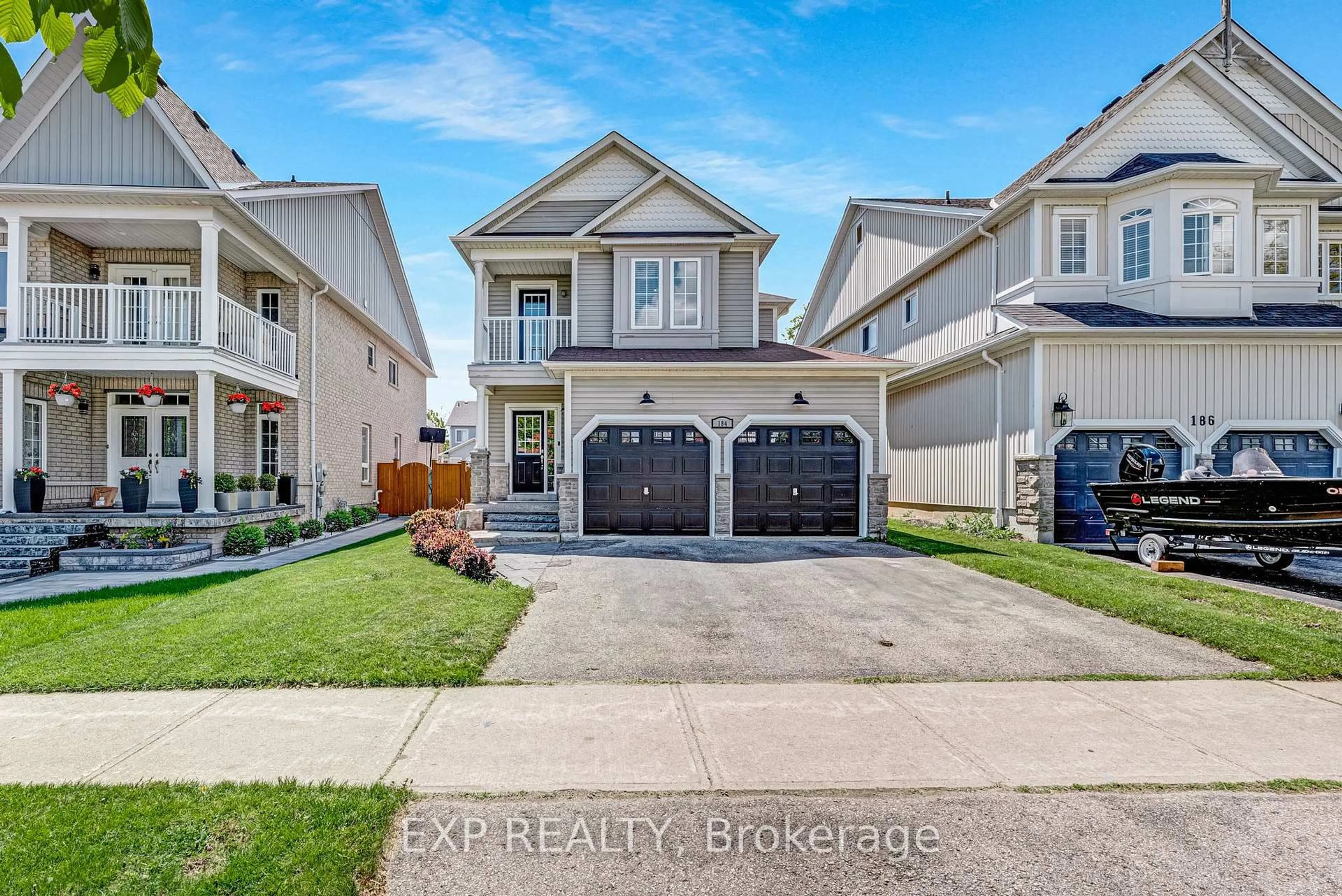 Unknown for 184 Cachet Blvd, Whitby Ontario L1M 2L9