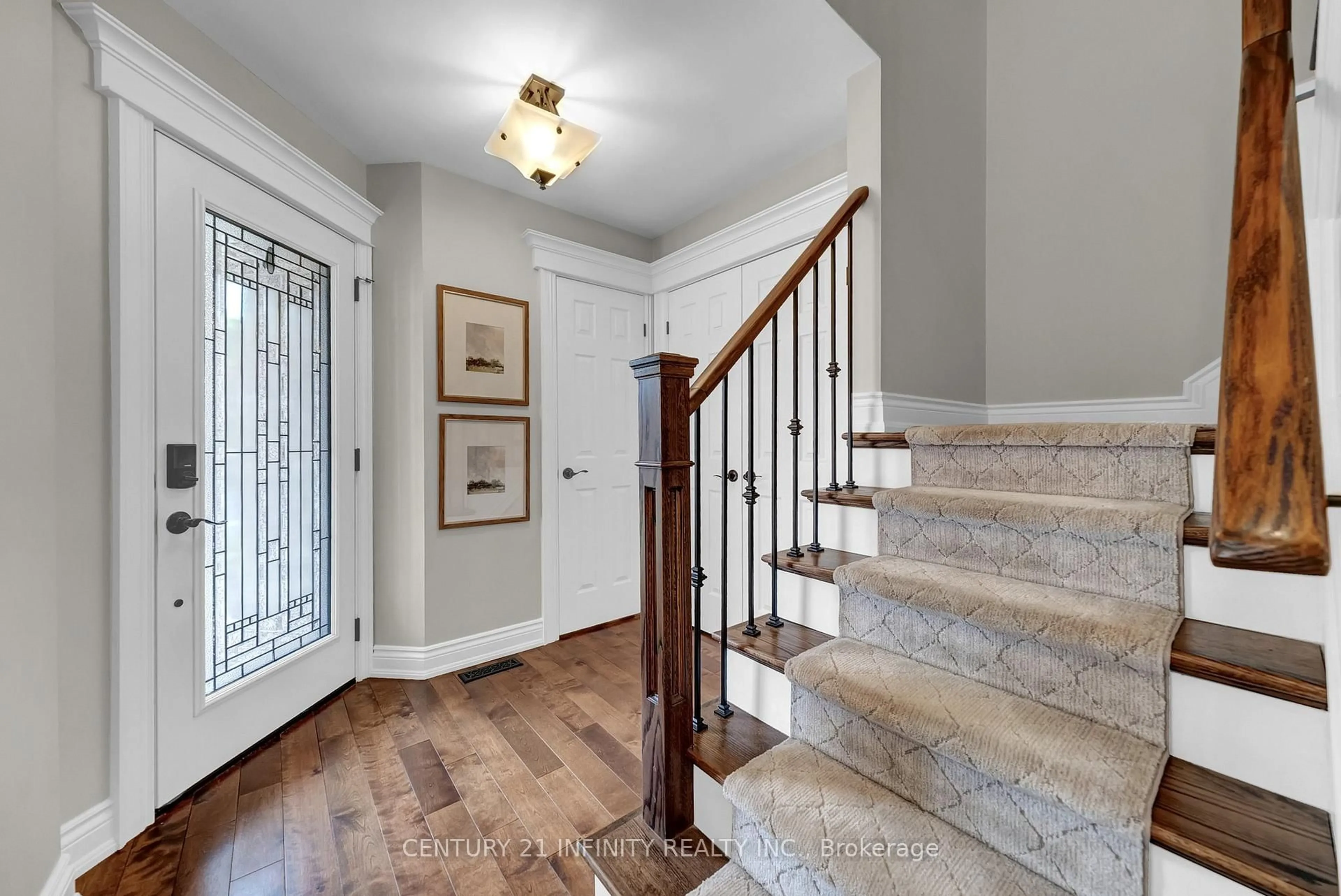 Indoor entryway for 16 Wrenn Blvd, Clarington Ontario L1C 4N3