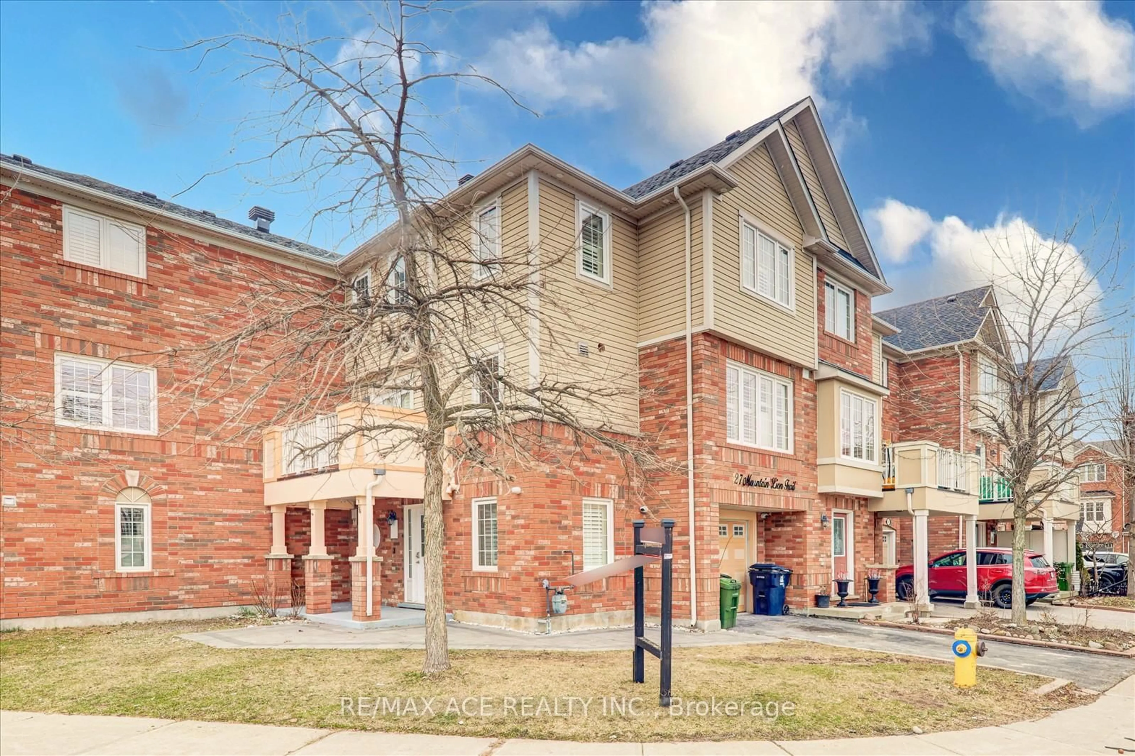 Home with brick exterior material, building for 27 Mountain Lion Tr, Toronto Ontario M1B 0A9
