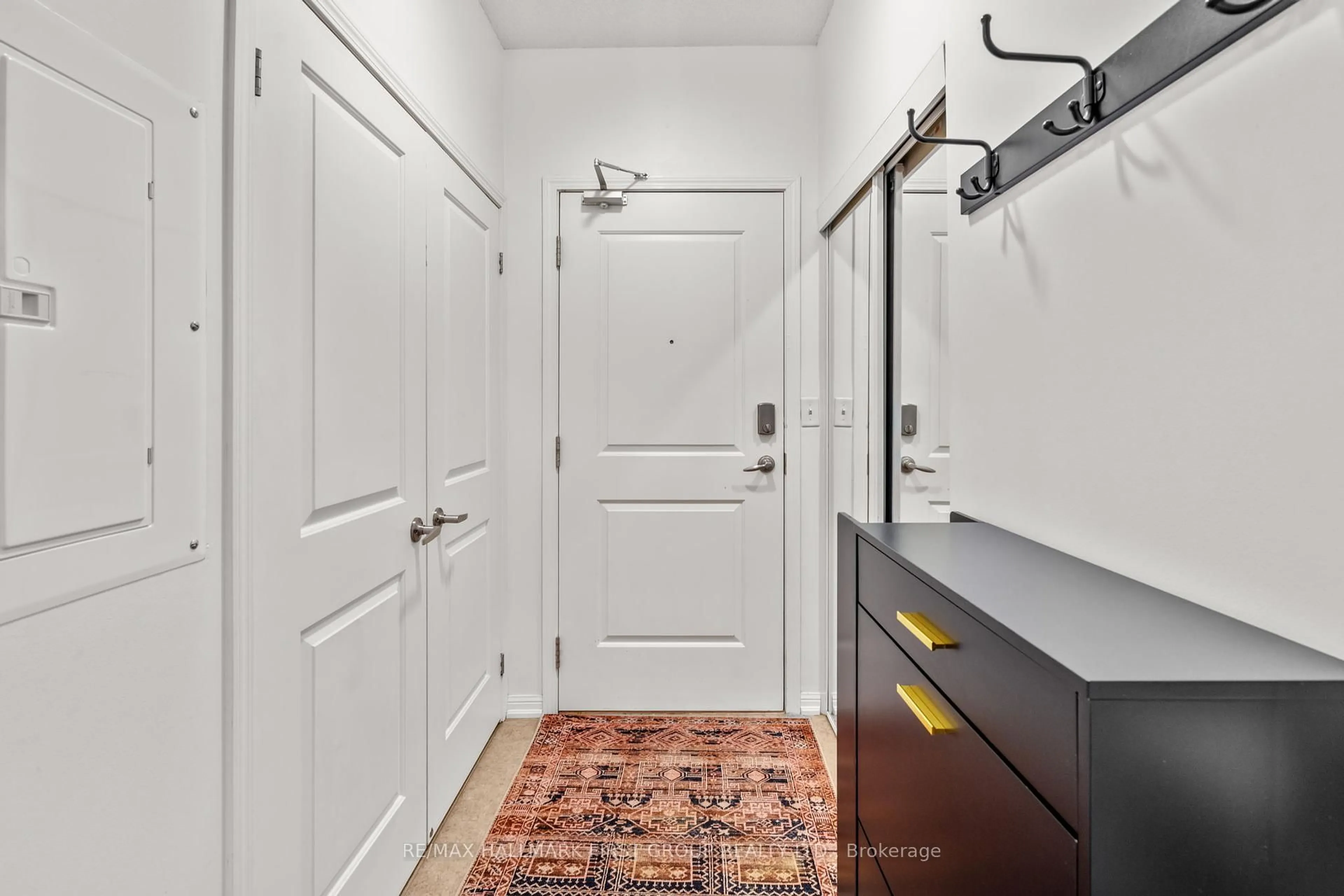 Indoor entryway for 1 Sidney Lane #203, Clarington Ontario L1C 0N5
