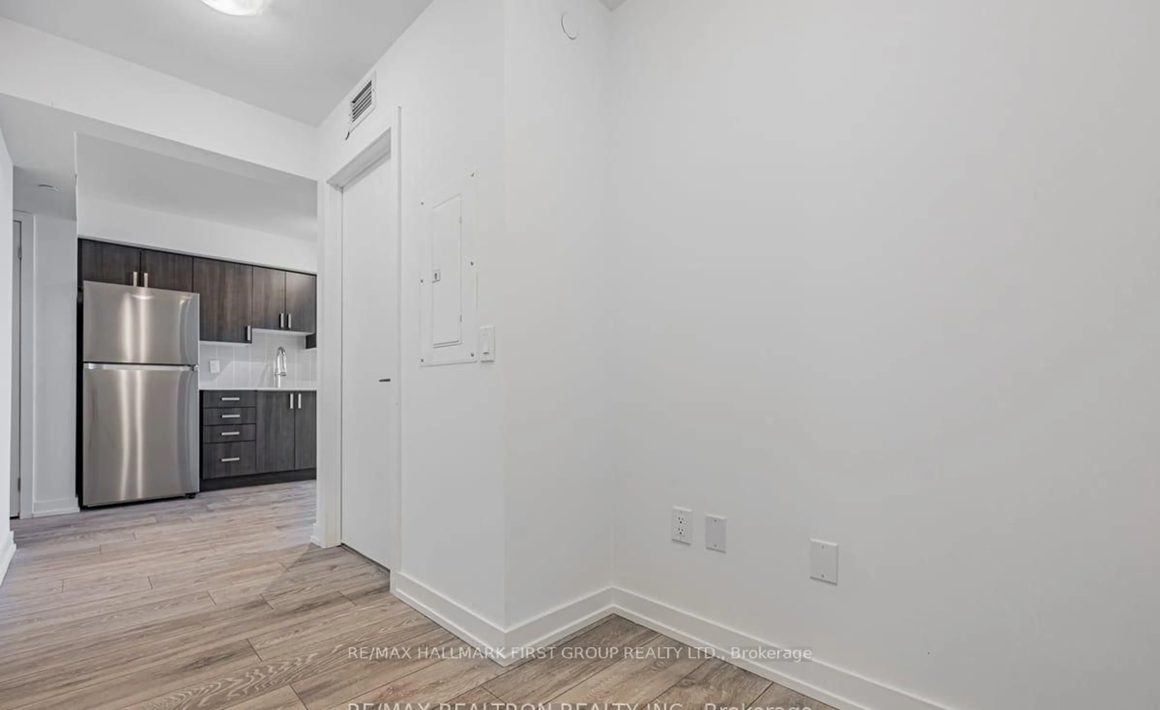 A pic of a room for 1455 Celebration Dr #1812, Pickering Ontario L1W 0C3