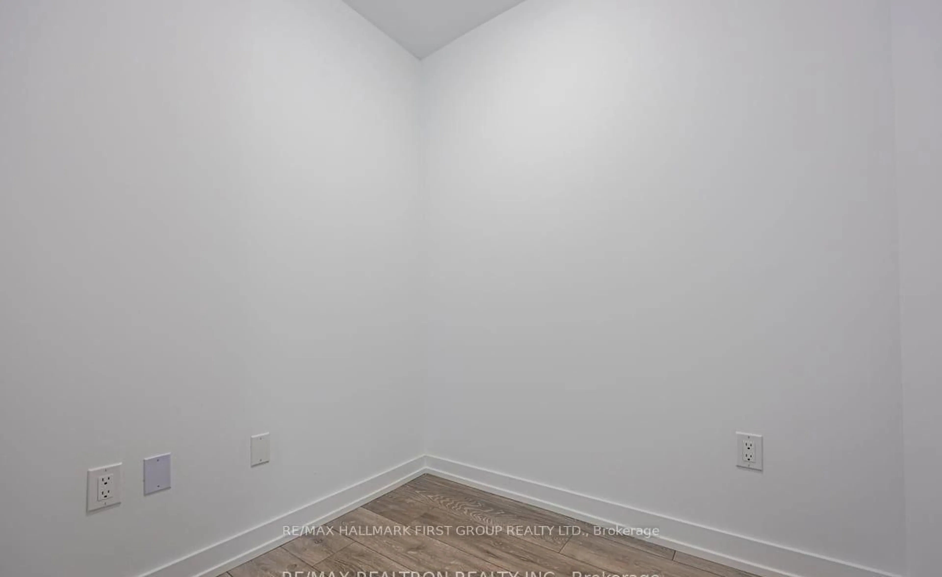 A pic of a room for 1455 Celebration Dr #1812, Pickering Ontario L1W 0C3