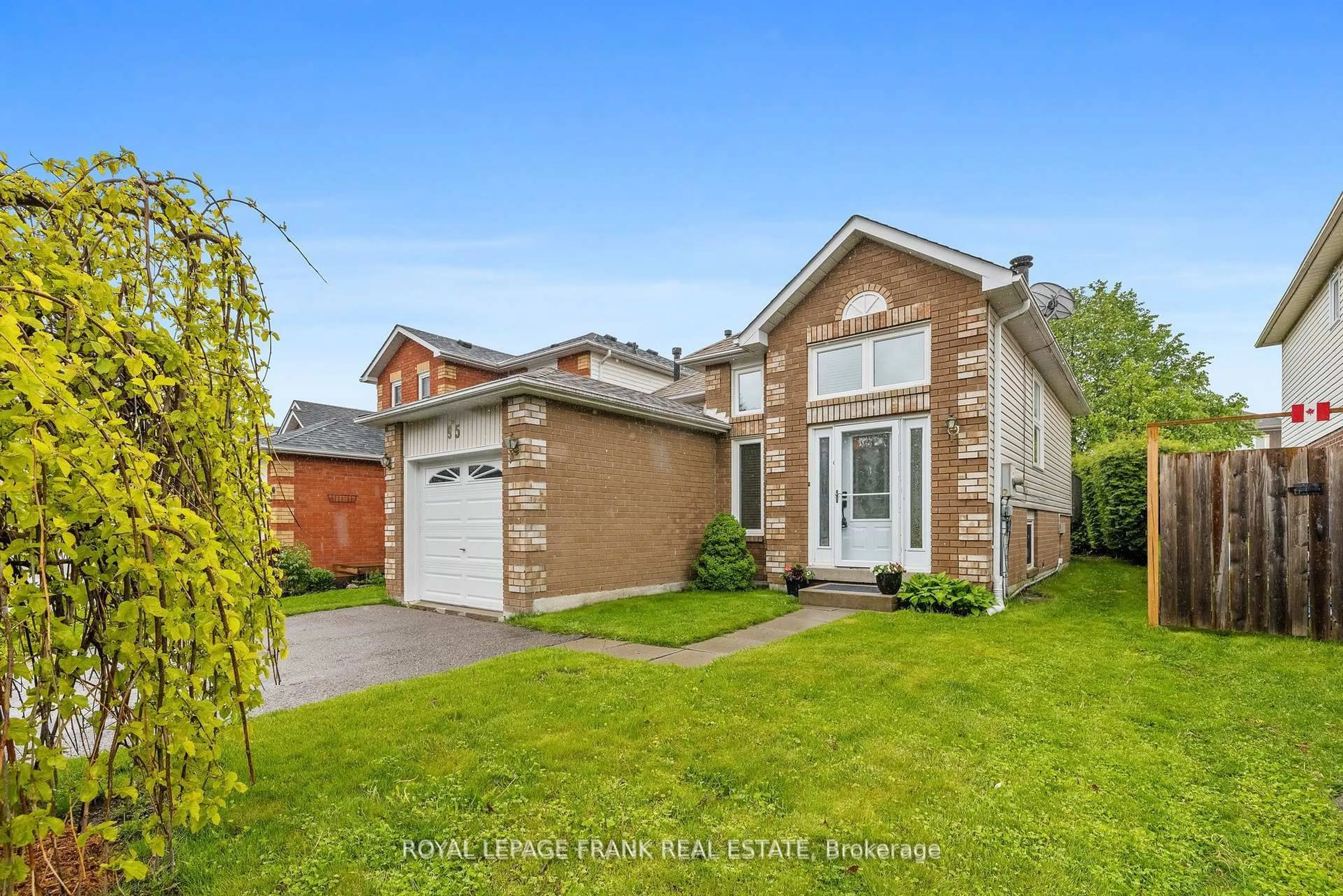 Home with brick exterior material, street for 95 Champine Sq, Clarington Ontario L1C 4V9