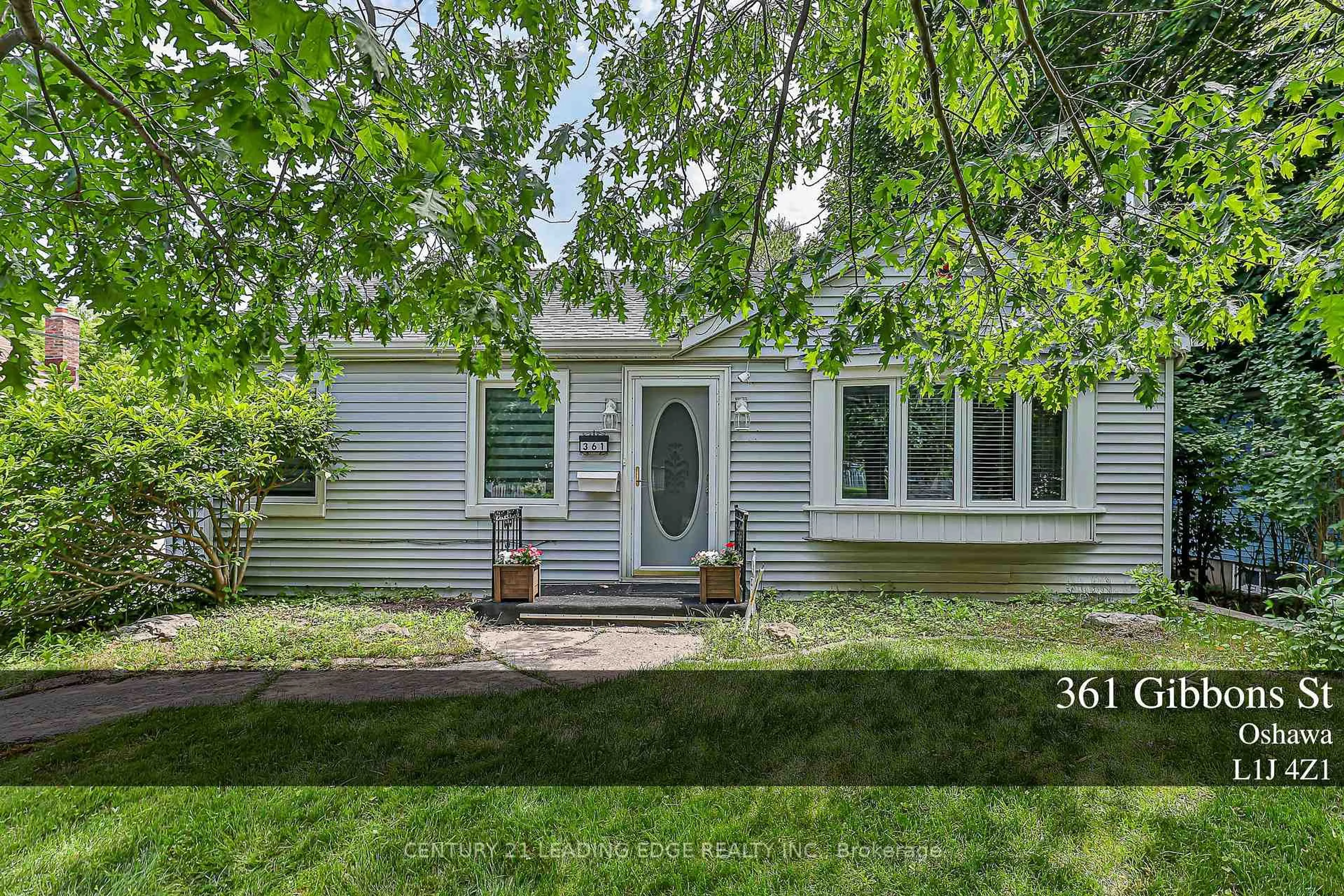 Unknown for 361 Gibbons St, Oshawa Ontario L1J 4Z1
