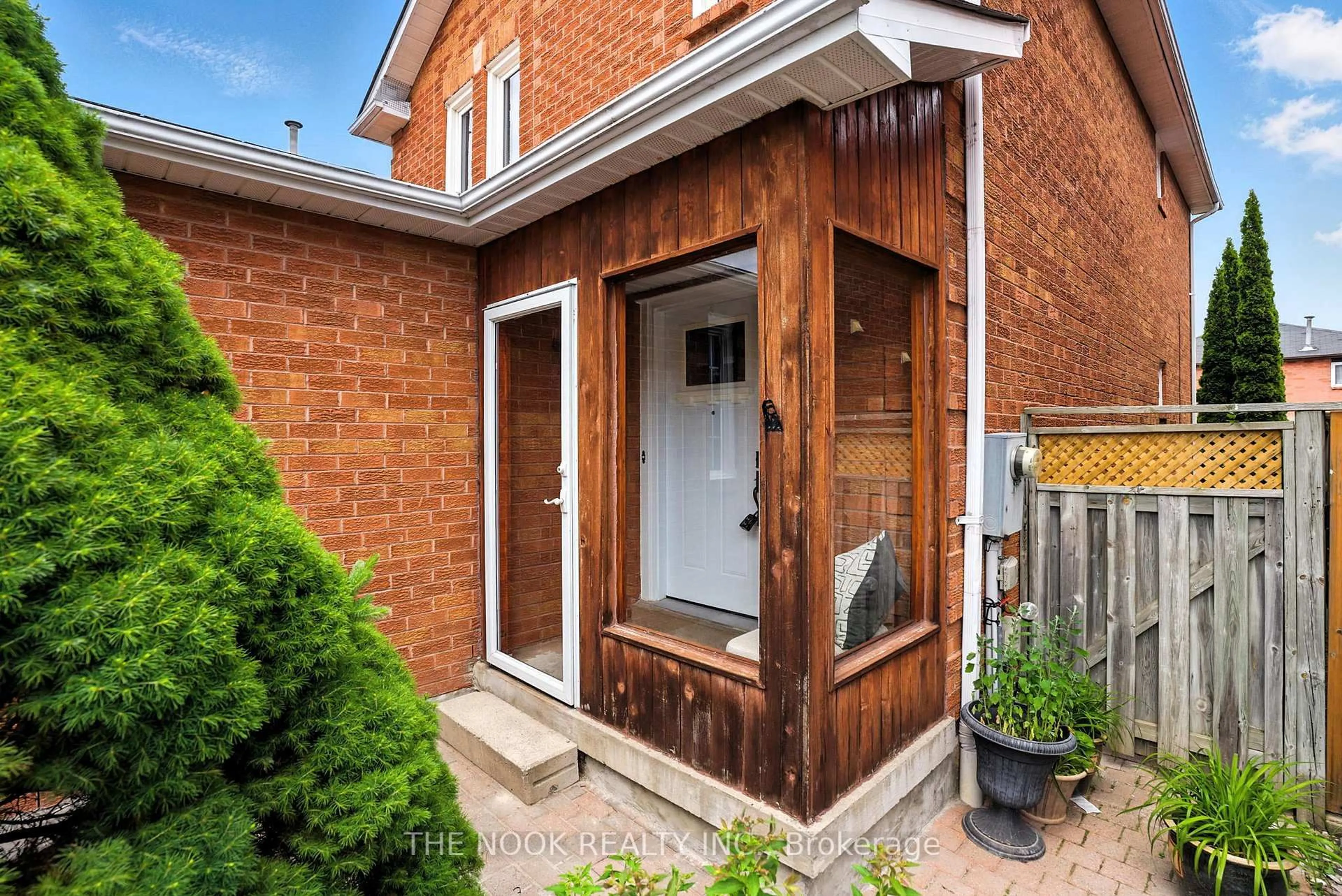 Home with brick exterior material, street for 23 Sharp Cres, Ajax Ontario L1T 3R1
