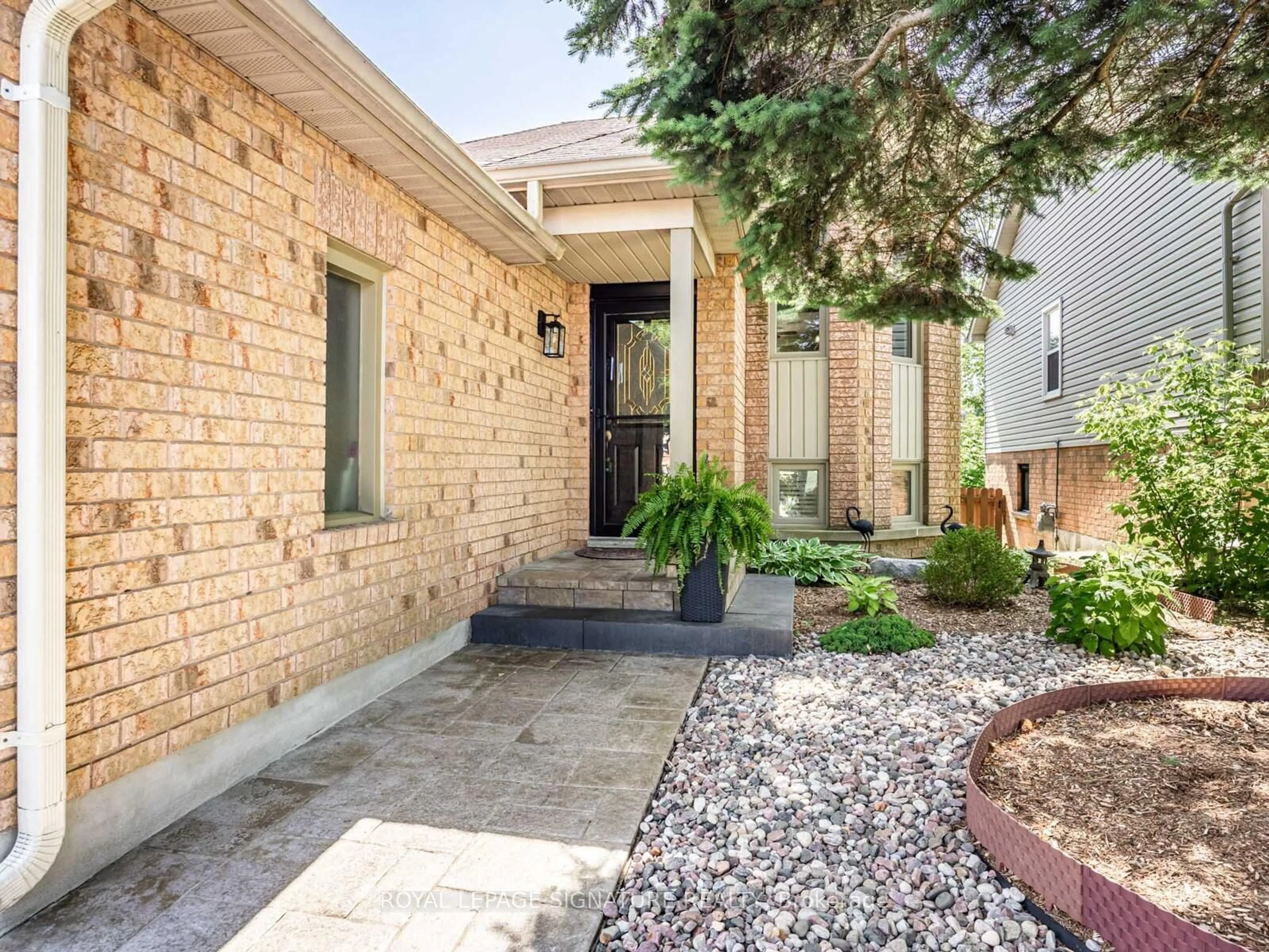 Home with brick exterior material, street for 1623 Edenwood Dr, Oshawa Ontario L1G 7Y6