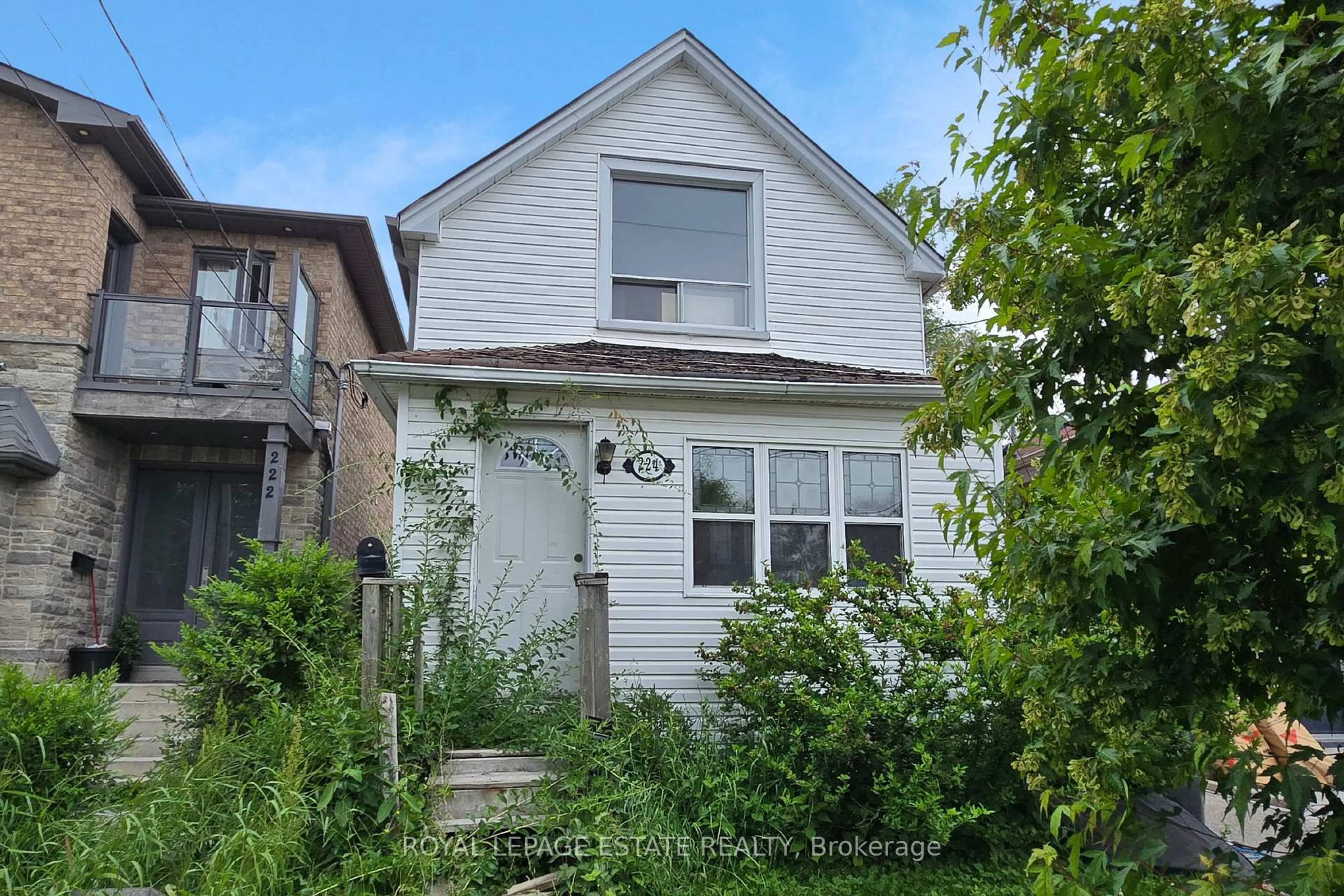 Unknown for 224 Aylesworth Ave, Toronto Ontario M1N 2J6