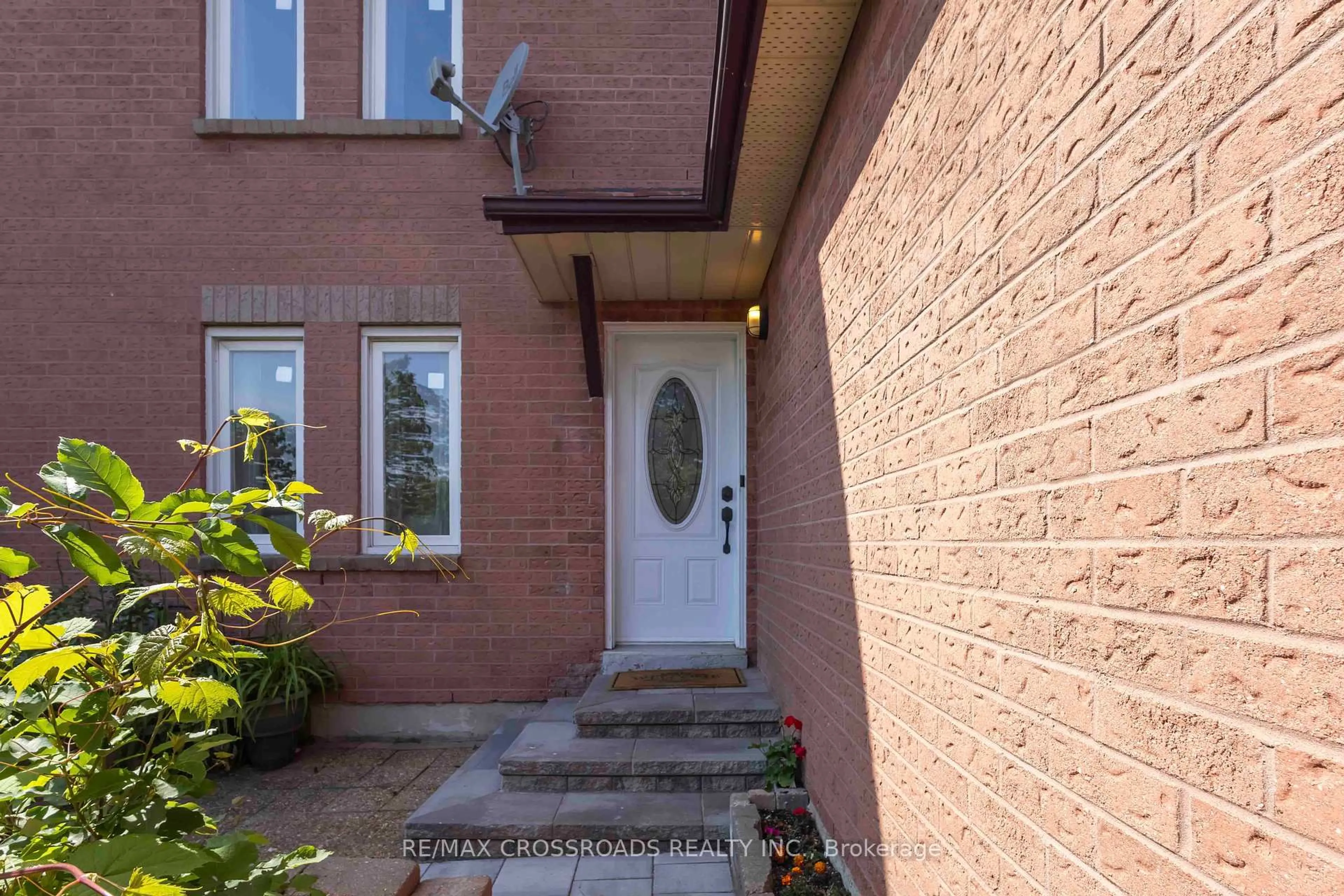 Unknown for 80 Wright Cres, Ajax Ontario L1S 6X1