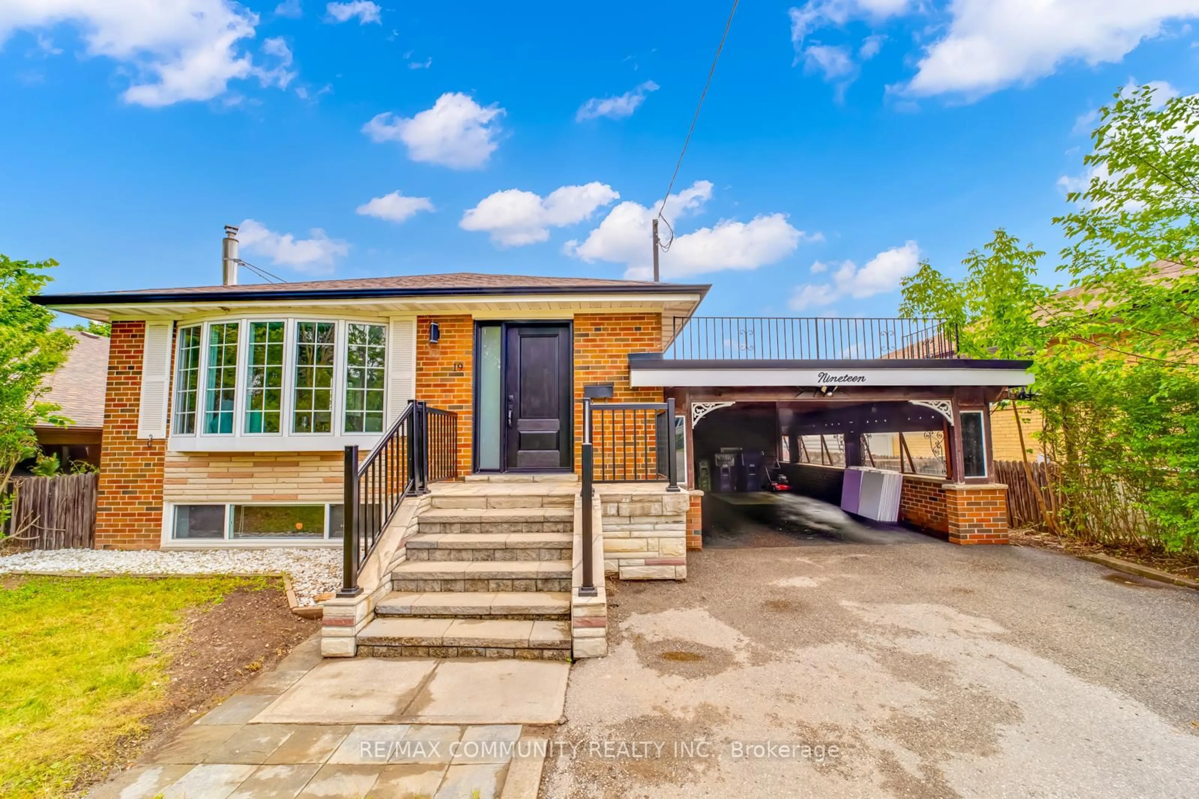 Home with brick exterior material, street for 19 Stephenfrank Rd, Toronto Ontario M1P 3W2