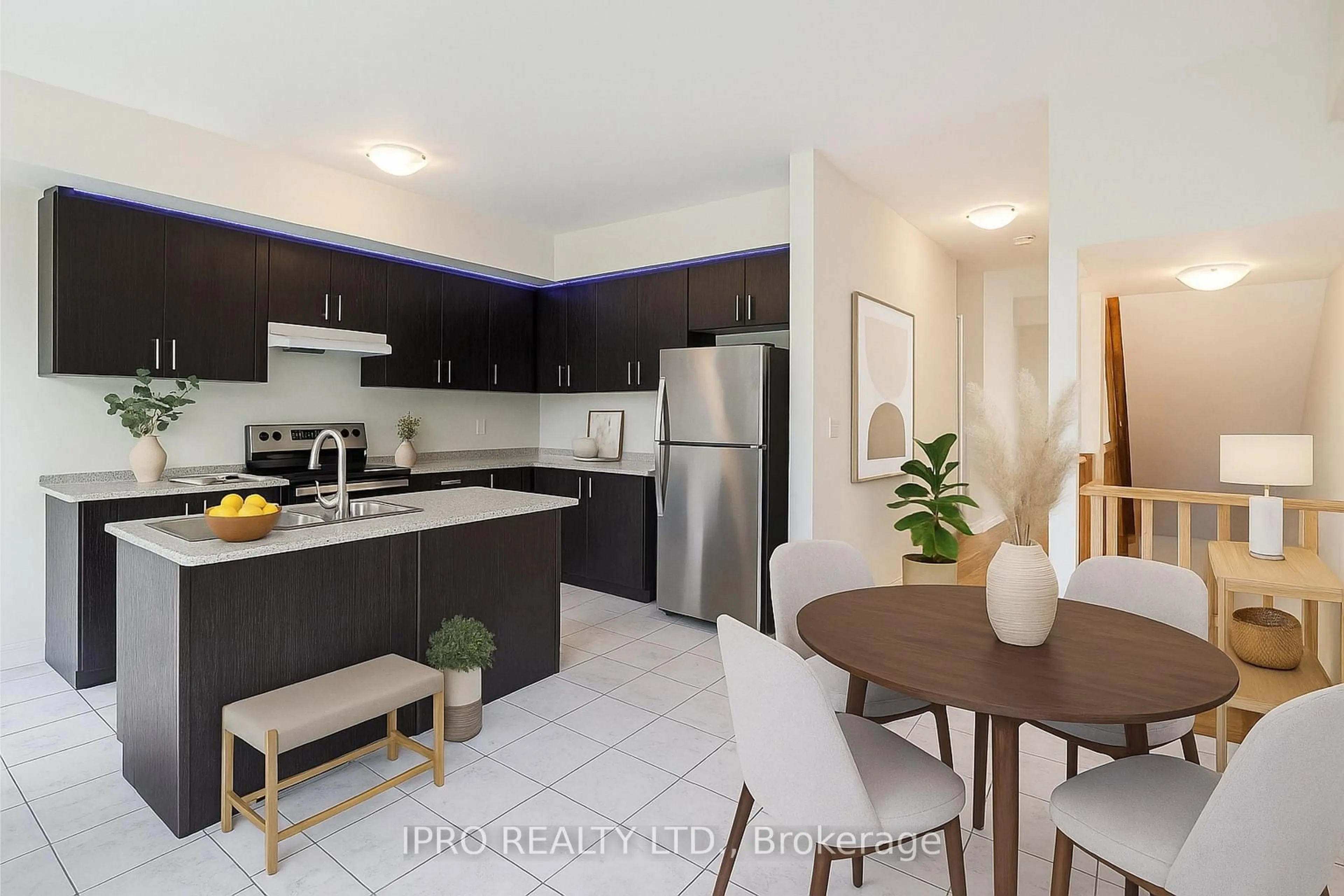 Standard kitchen, ceramic/tile floor for 906 Kicking Horse Path, Oshawa Ontario L1J 0B4