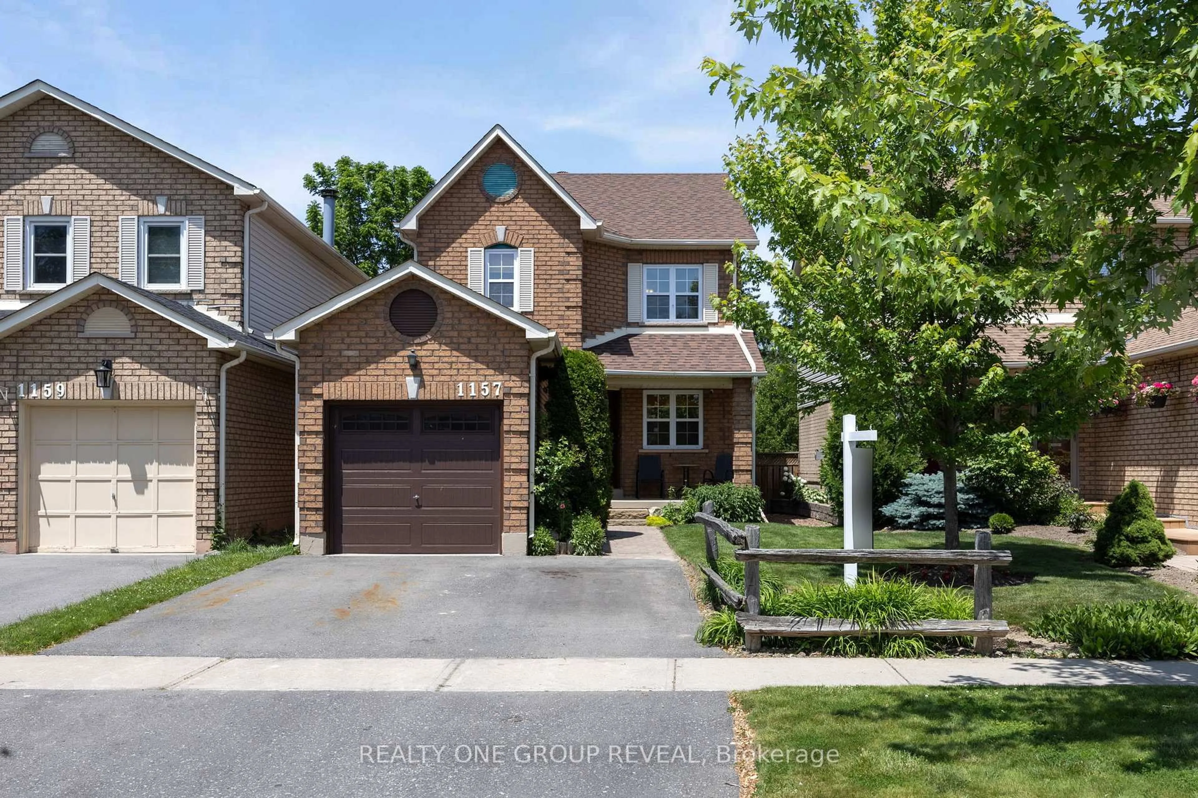 Home with brick exterior material, street for 1157 Beaver Valley Cres, Oshawa Ontario L1J 8N3