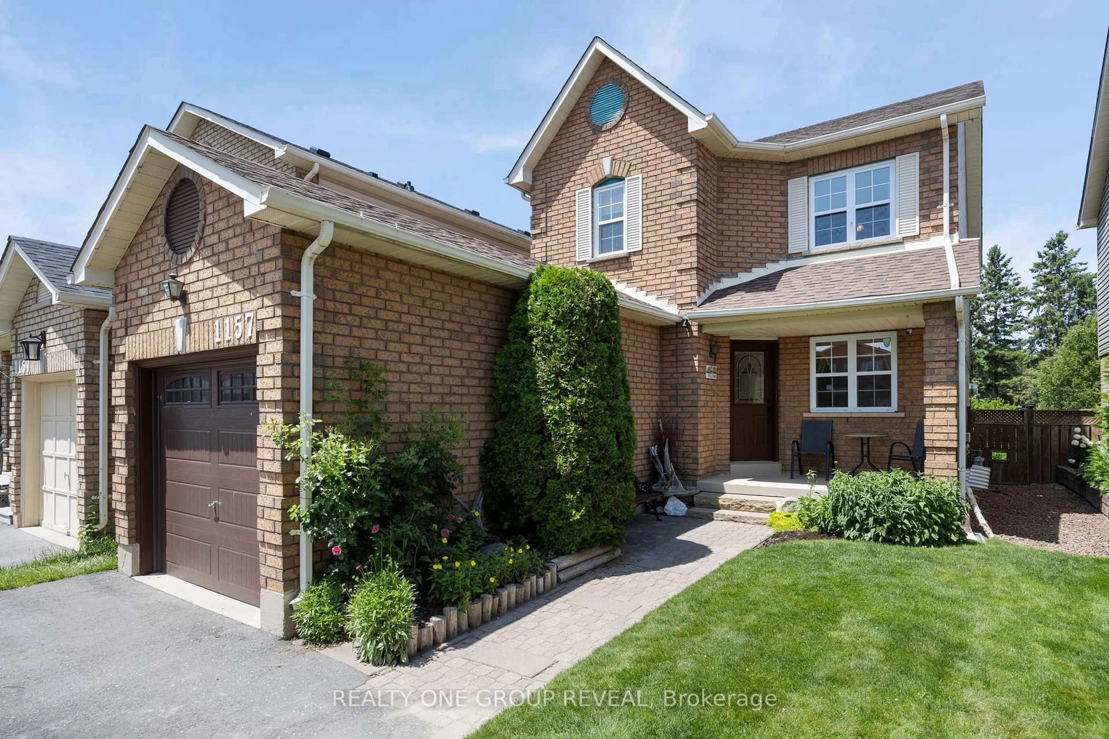 Home with brick exterior material, street for 1157 Beaver Valley Cres, Oshawa Ontario L1J 8N3