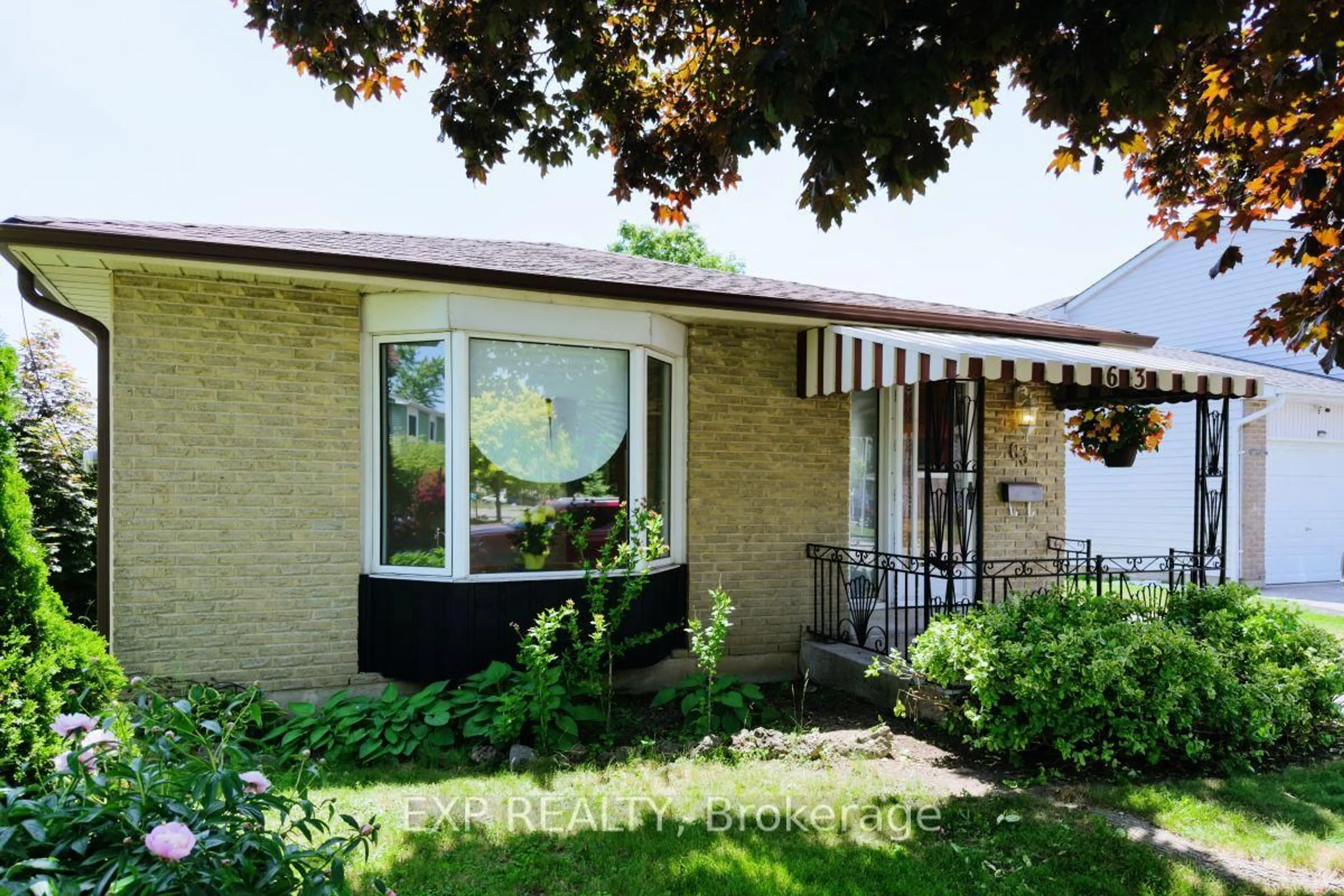 Unknown for 63 Swanston Cres, Ajax Ontario L1S 3J5