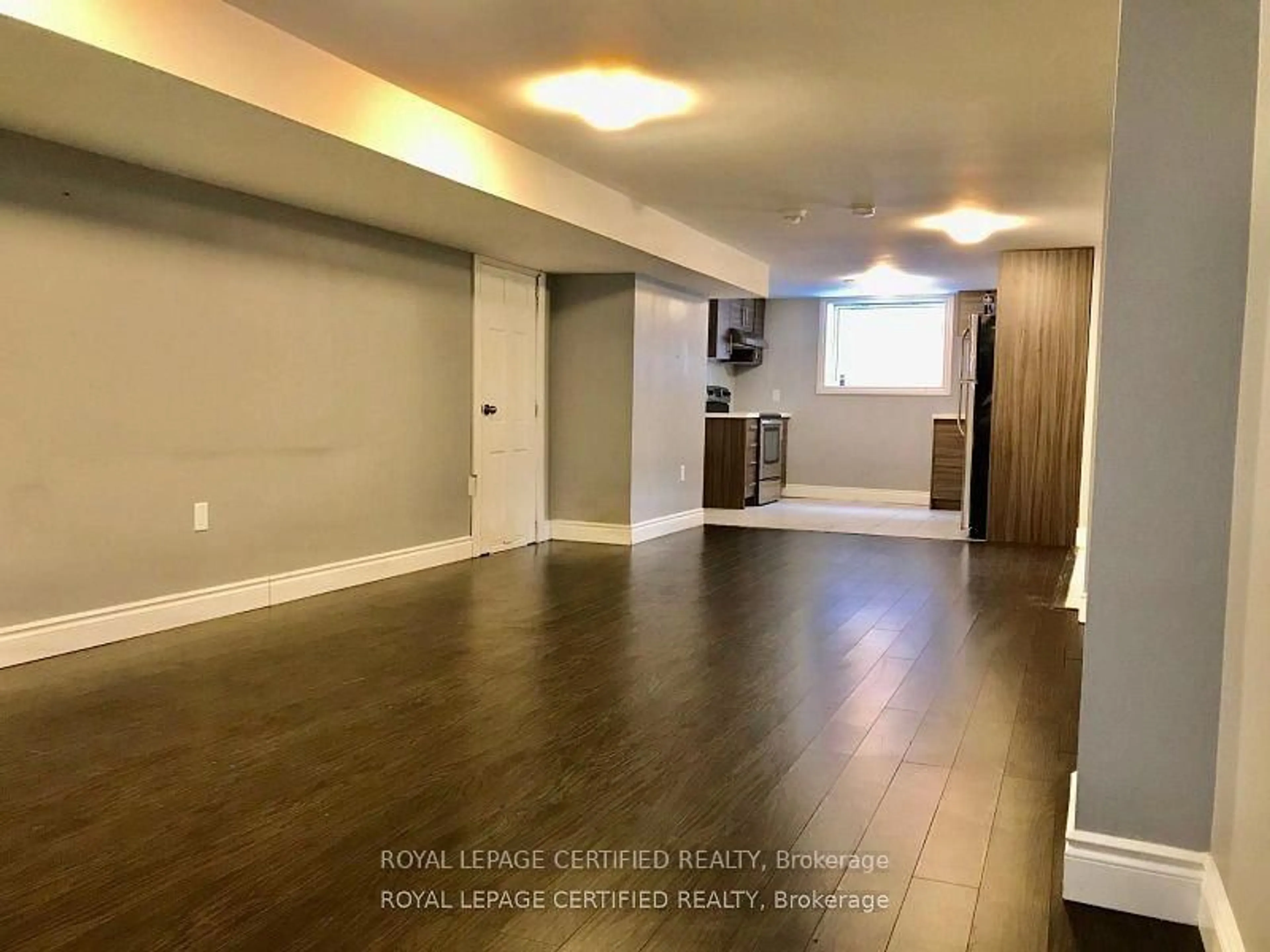 A pic of a room for 789 Regent Dr, Oshawa Ontario L1G 1H8