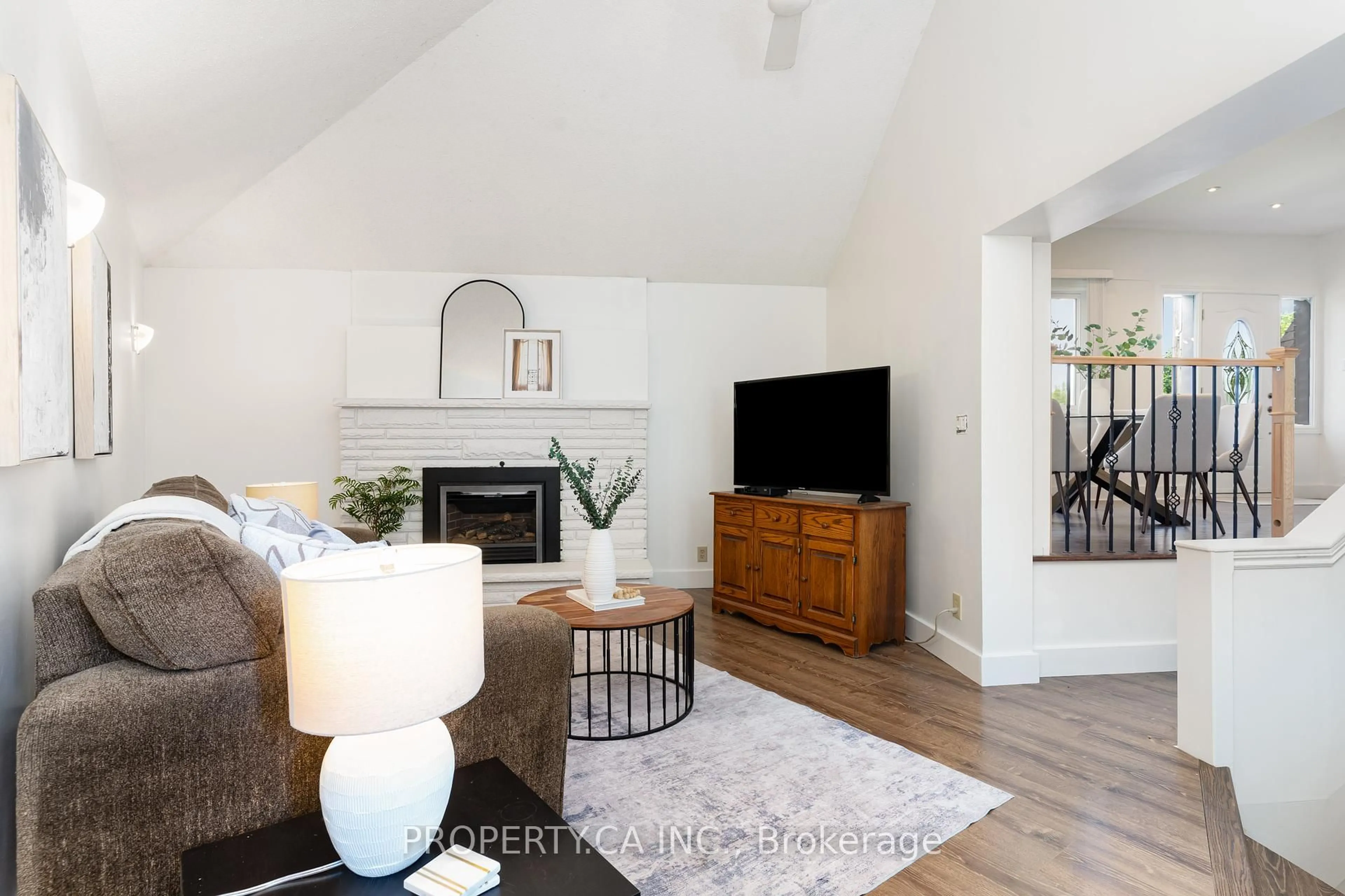 Living room with furniture, unknown for 47 Clonmore Dr, Toronto Ontario M1N 1X7