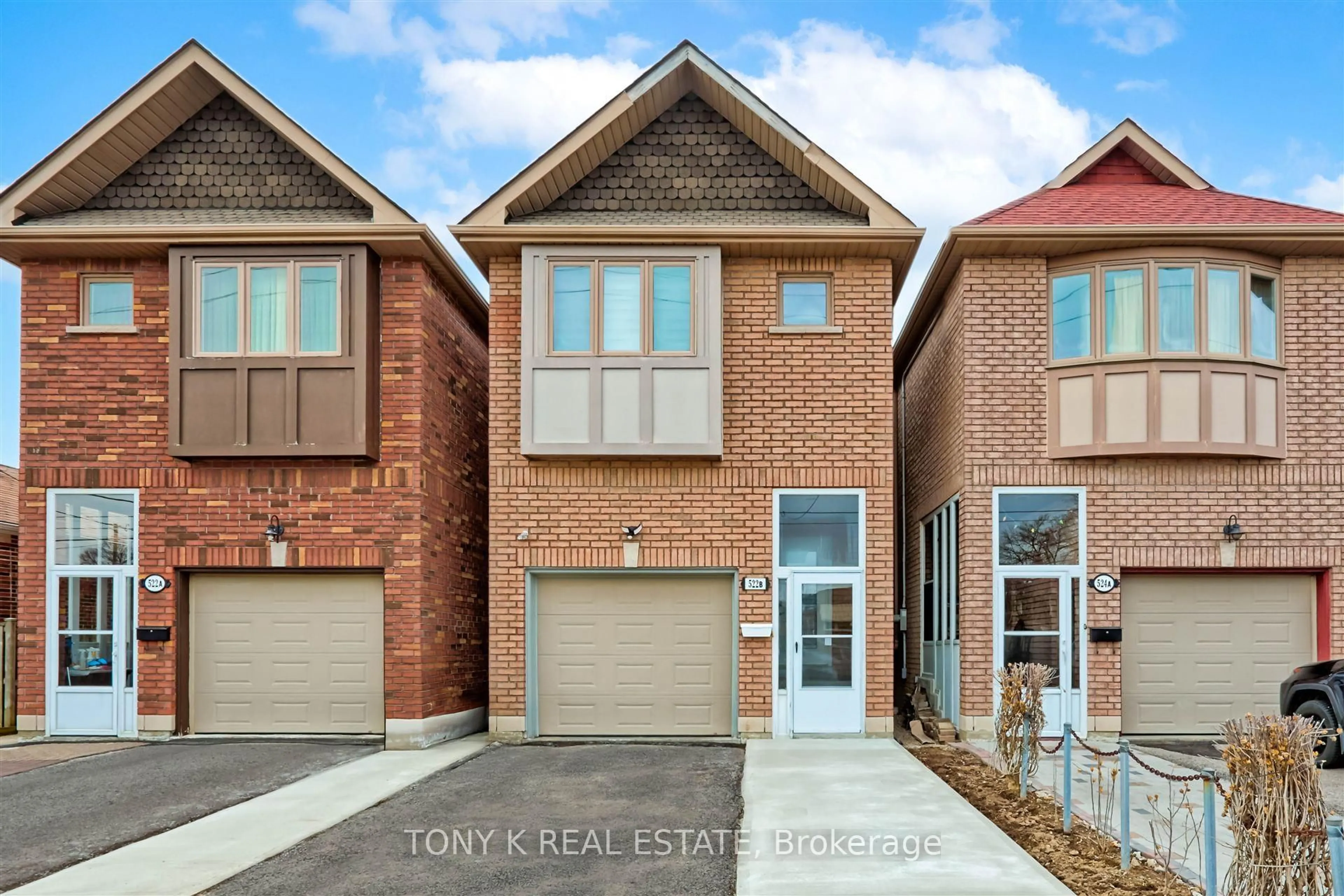 Home with brick exterior material, street for 522 B Birchmount Rd, Toronto Ontario M1K 1N8