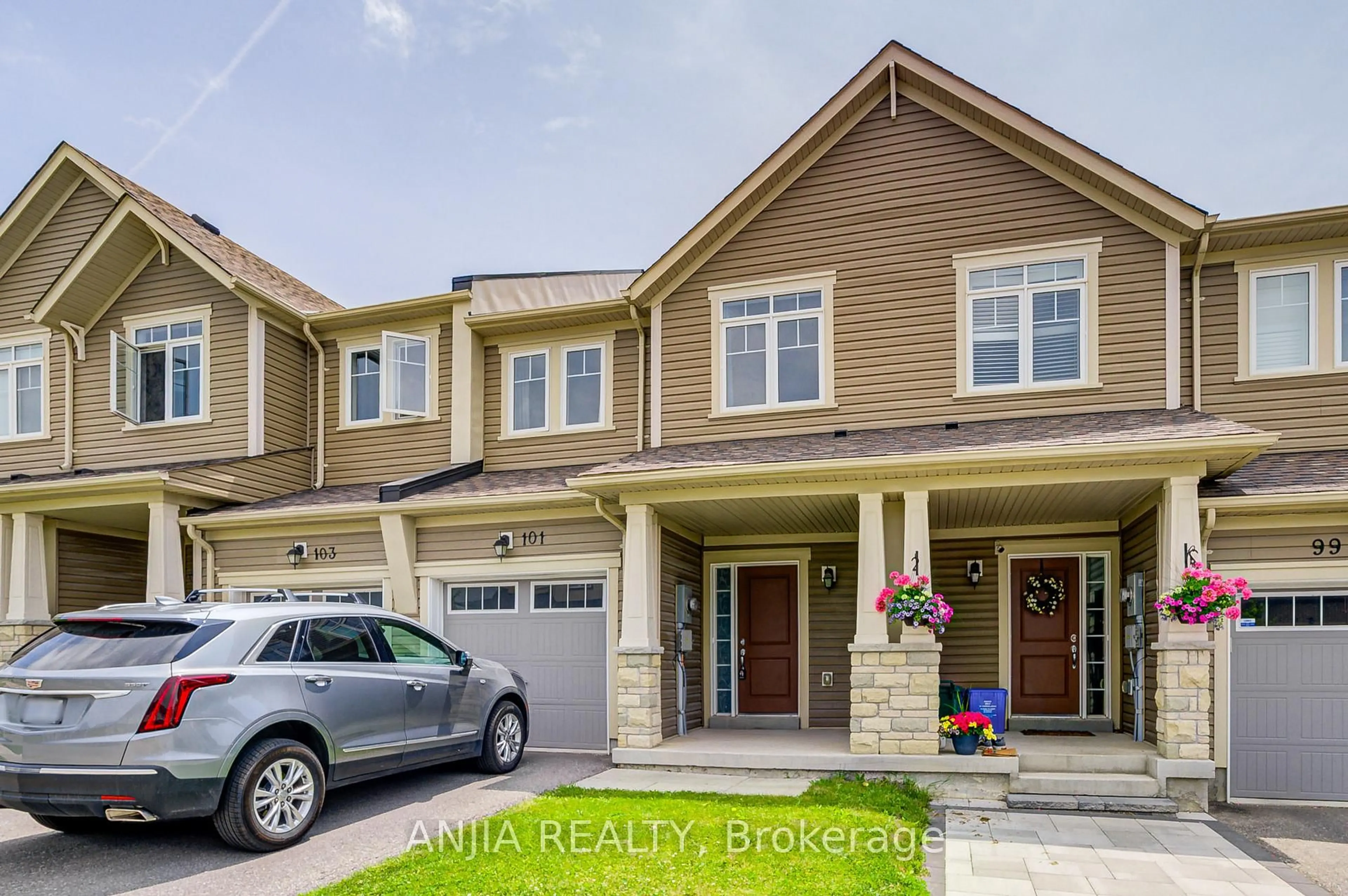 Home with brick exterior material, street for 101 Nearco Gate, Oshawa Ontario L1L 0J3