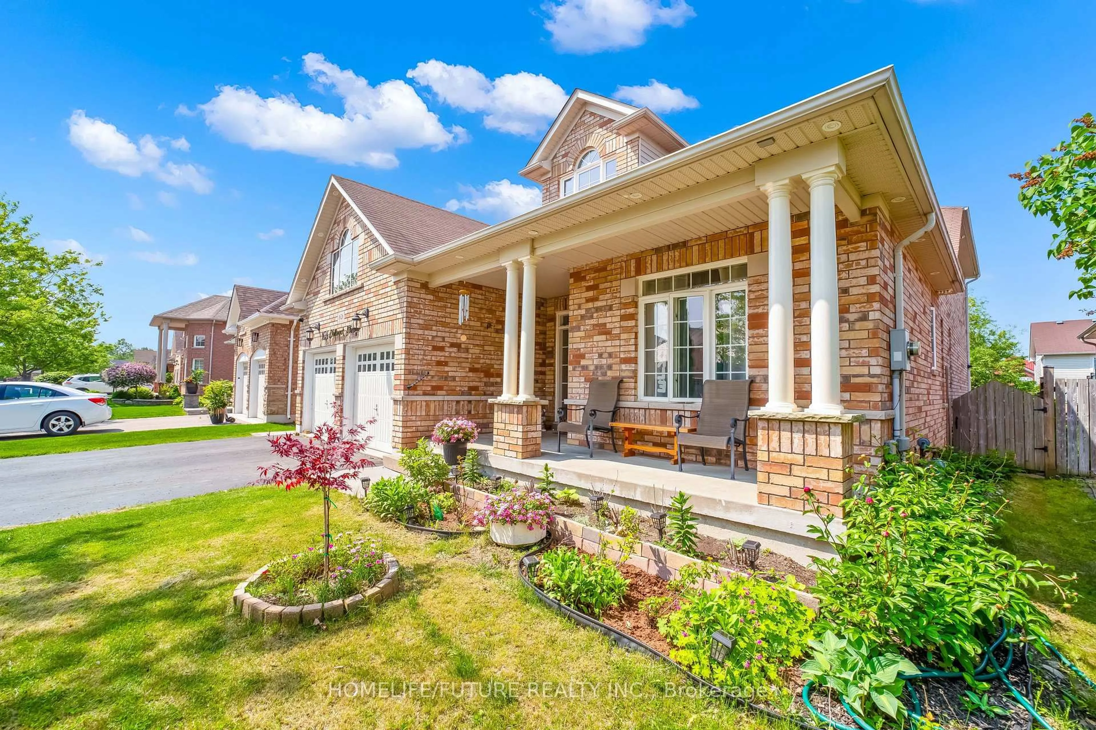 Home with brick exterior material, street for 1626 Chilliwack St, Oshawa Ontario L1K 0C4
